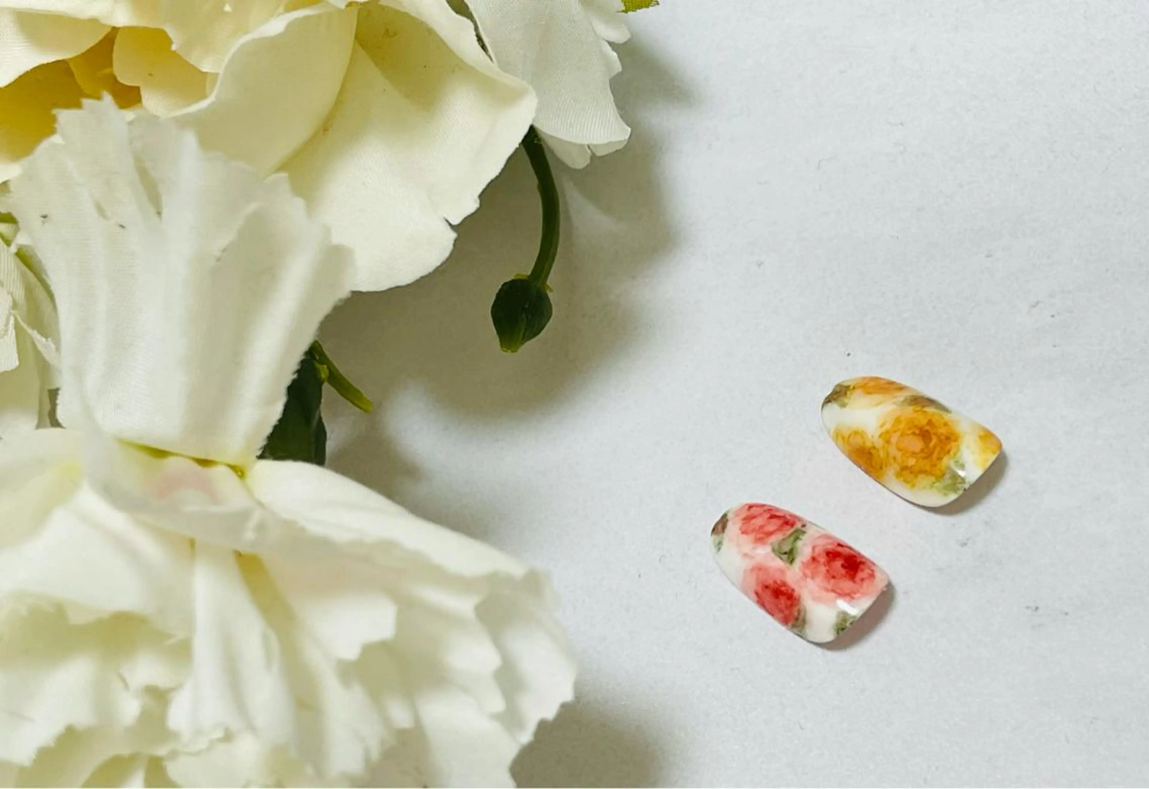 ネイル アートネイル フラワーネイル BINERVA nail salonのネイルデザイン