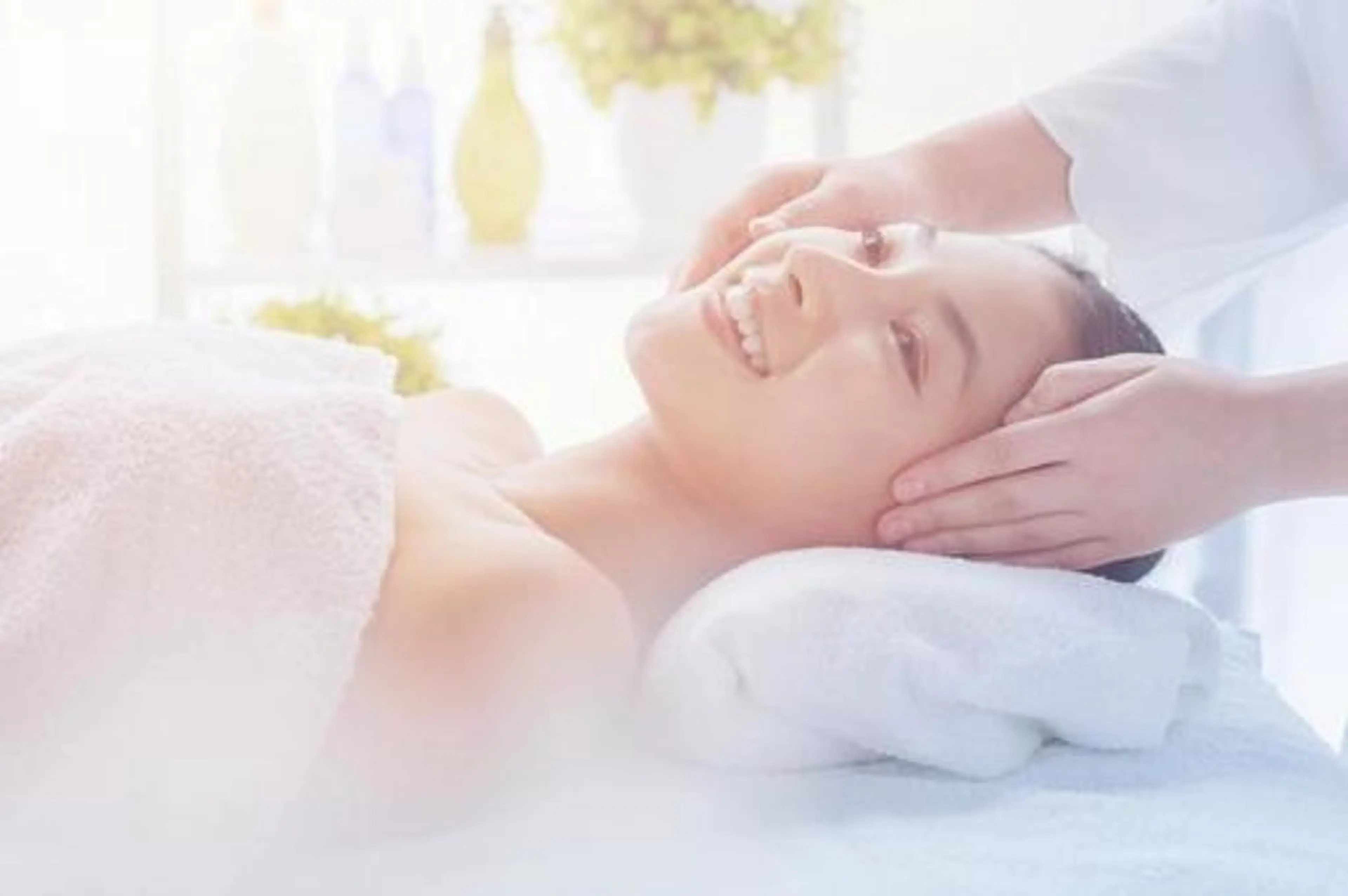 ☆美容業界話題！マイクロカレント！☆プレミアム（PEARL FACE ESTHE）の写真