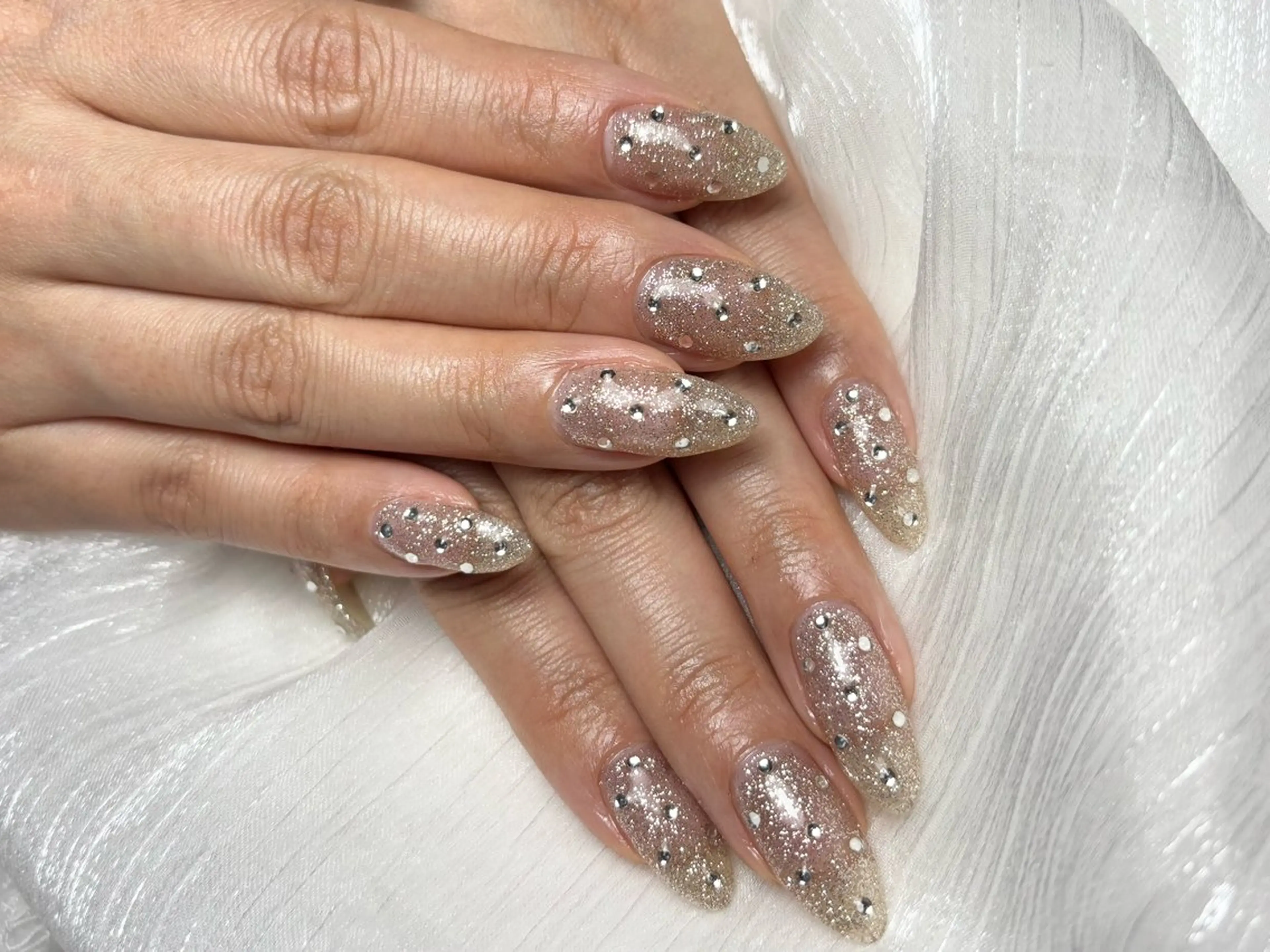 ネイル フラッシュネイル MIKA ♡の眉毛・アイブロウイメージ