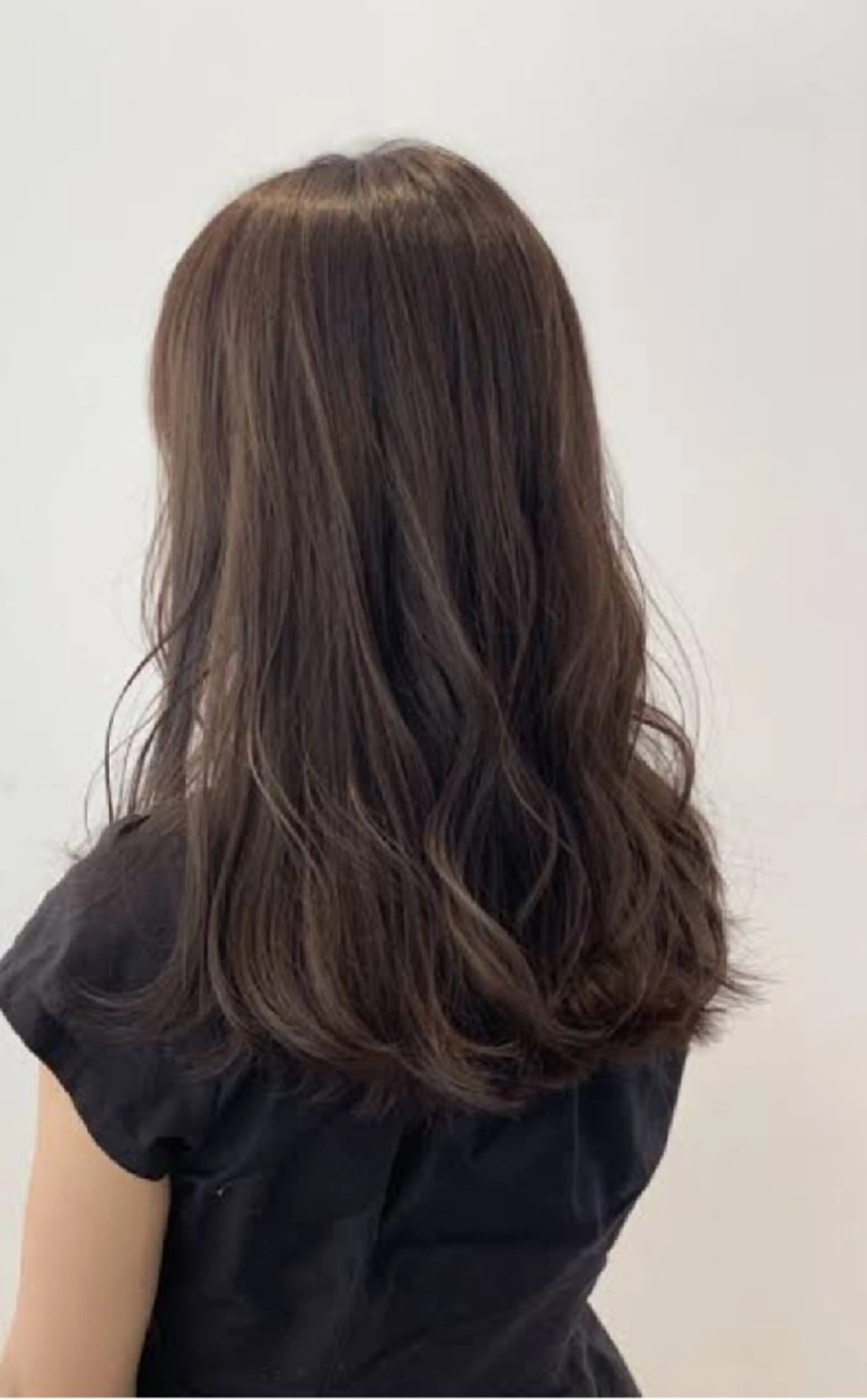 お出掛け前に💇メンテナンスカット(枝毛のみ)➕️超音波トリートメント+コテ巻きの写真