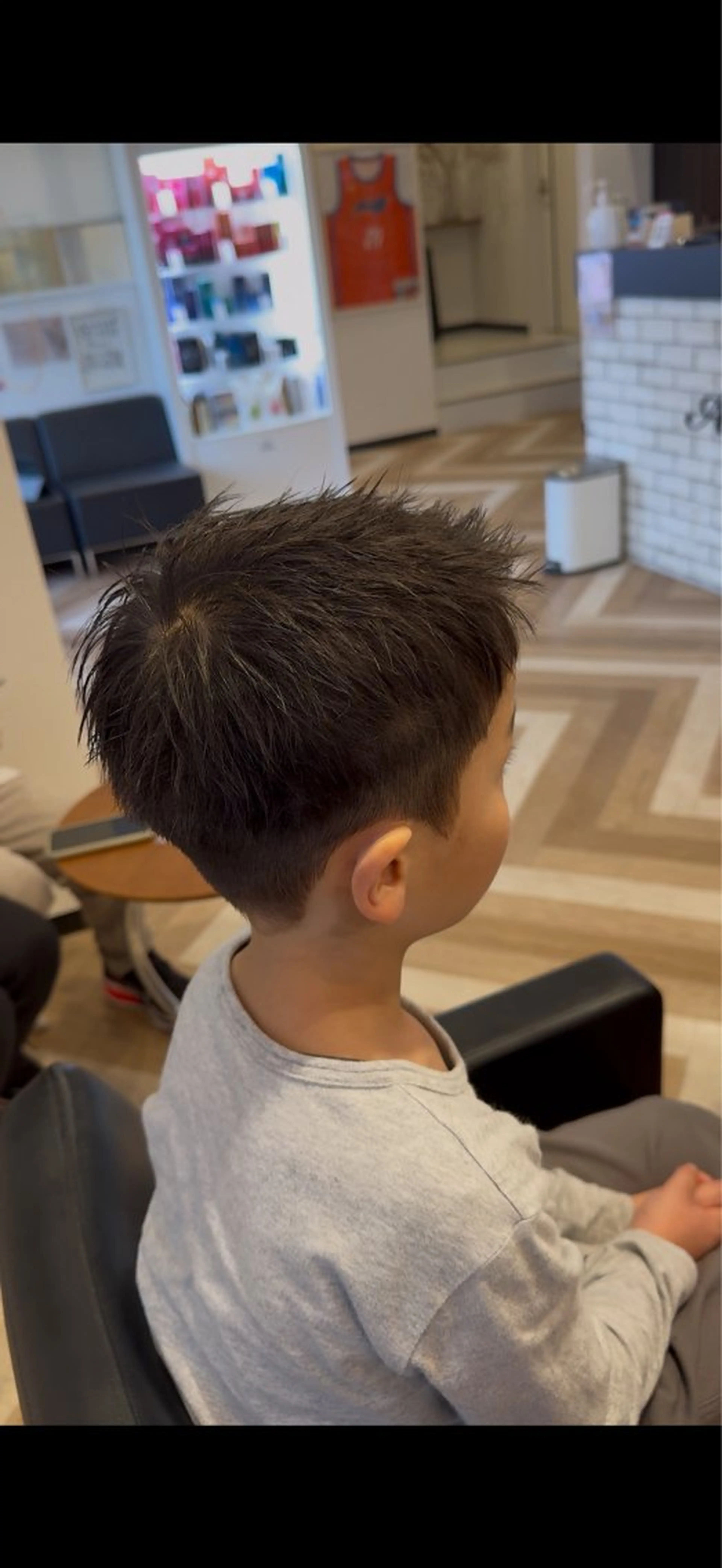 メンズ キッズ 刈り上げ ✨長岡/艶/パーマ /剣持快吏✨のヘアスタイル