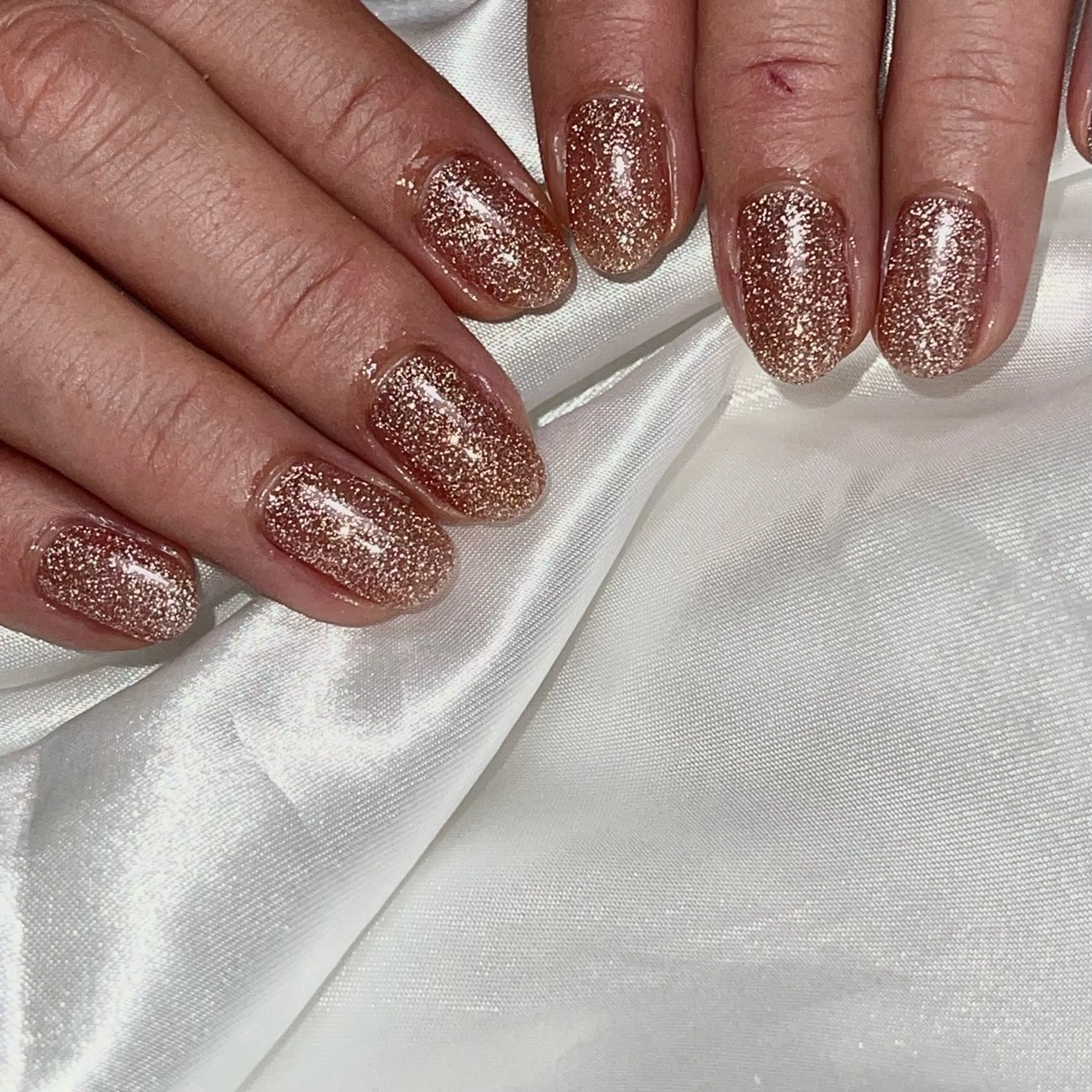 ネイル フラッシュネイル マグネットネイル ワンカラーネイル ハンドネイル RE SALONのネイルデザイン