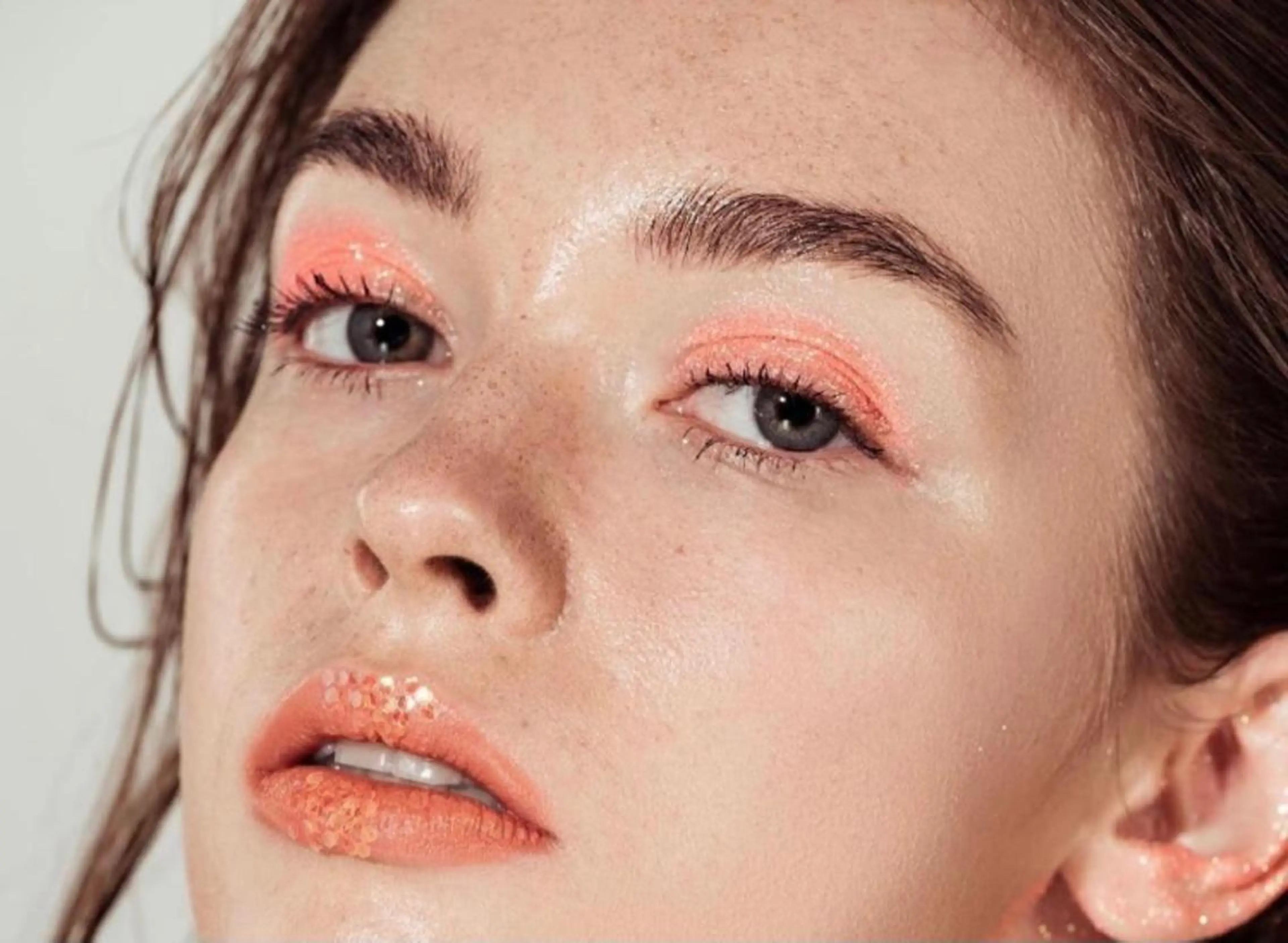 アイブロウ ハリウッドブロウリフト 眉毛ワックス脱毛 －Ojiー セナのマツエク・マツパデザイン