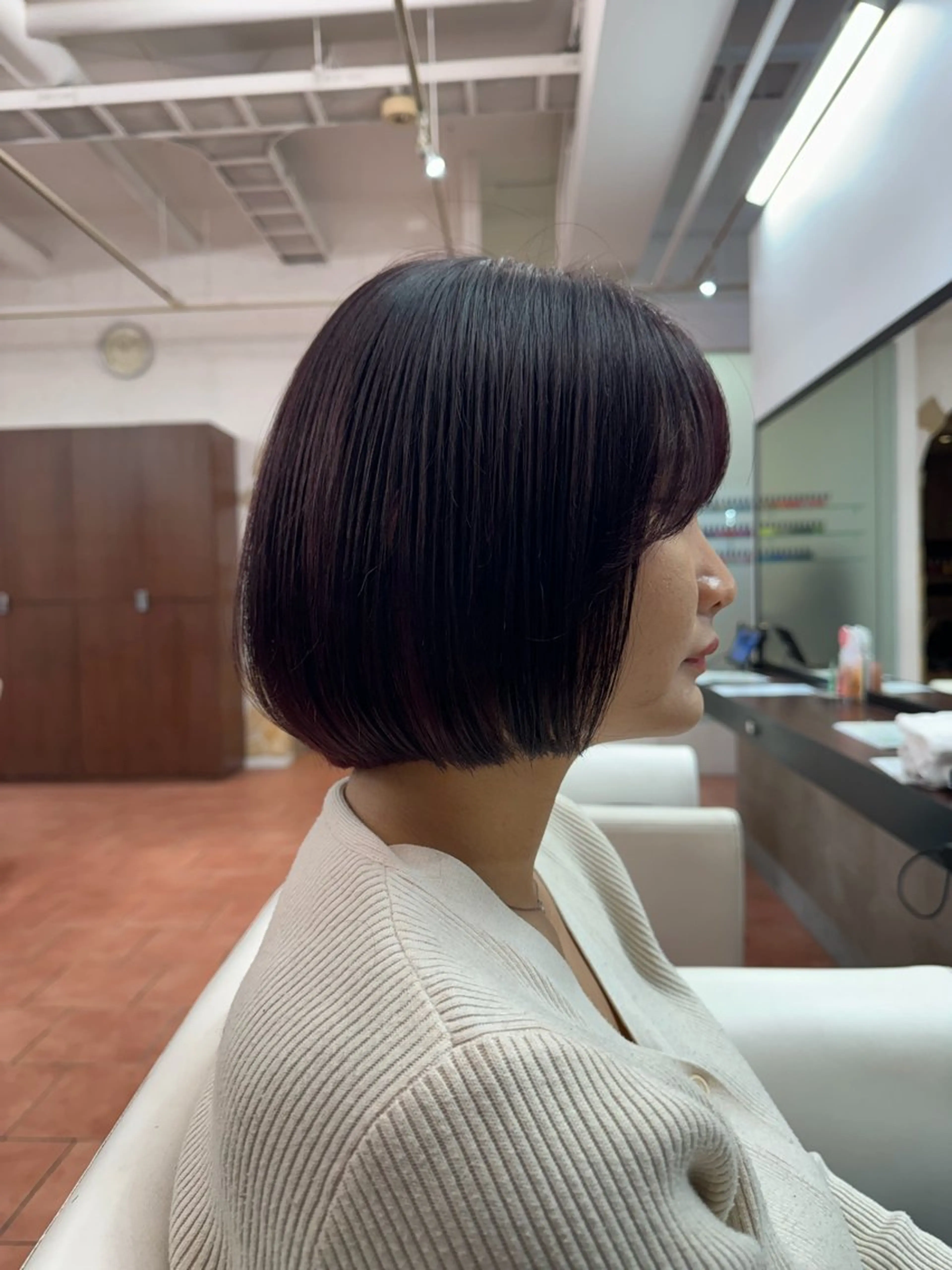 ショート カット ヘアカラー ヘアセット 透明感カラー✨️山内 七鐘のヘアスタイル