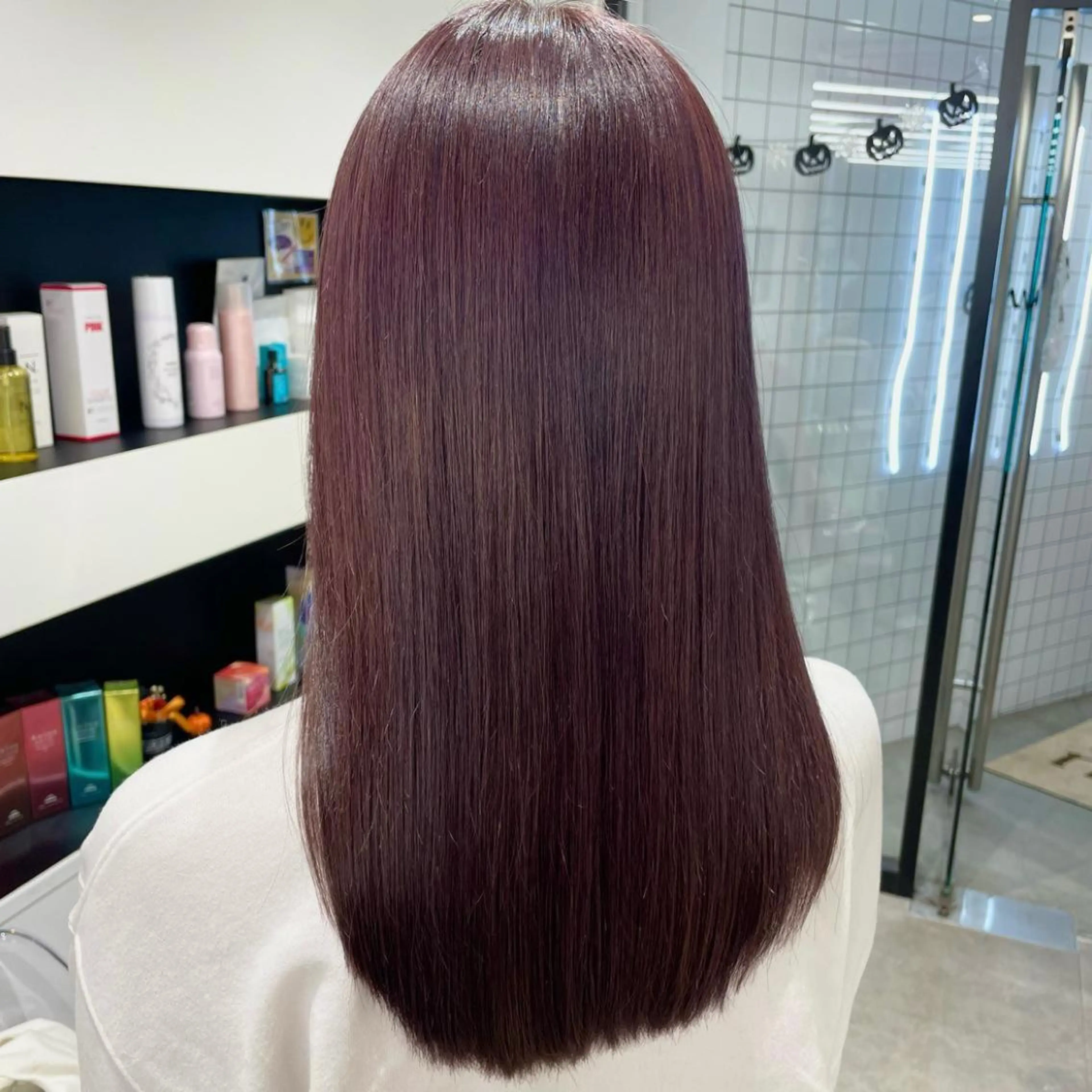 ミディアム カラー パーマ ヘアアレンジ メンズ キッズ ネイル マツエク・マツパ アイブロウ トリートメント mona/ ストレートスタイル✨のヘアスタイル