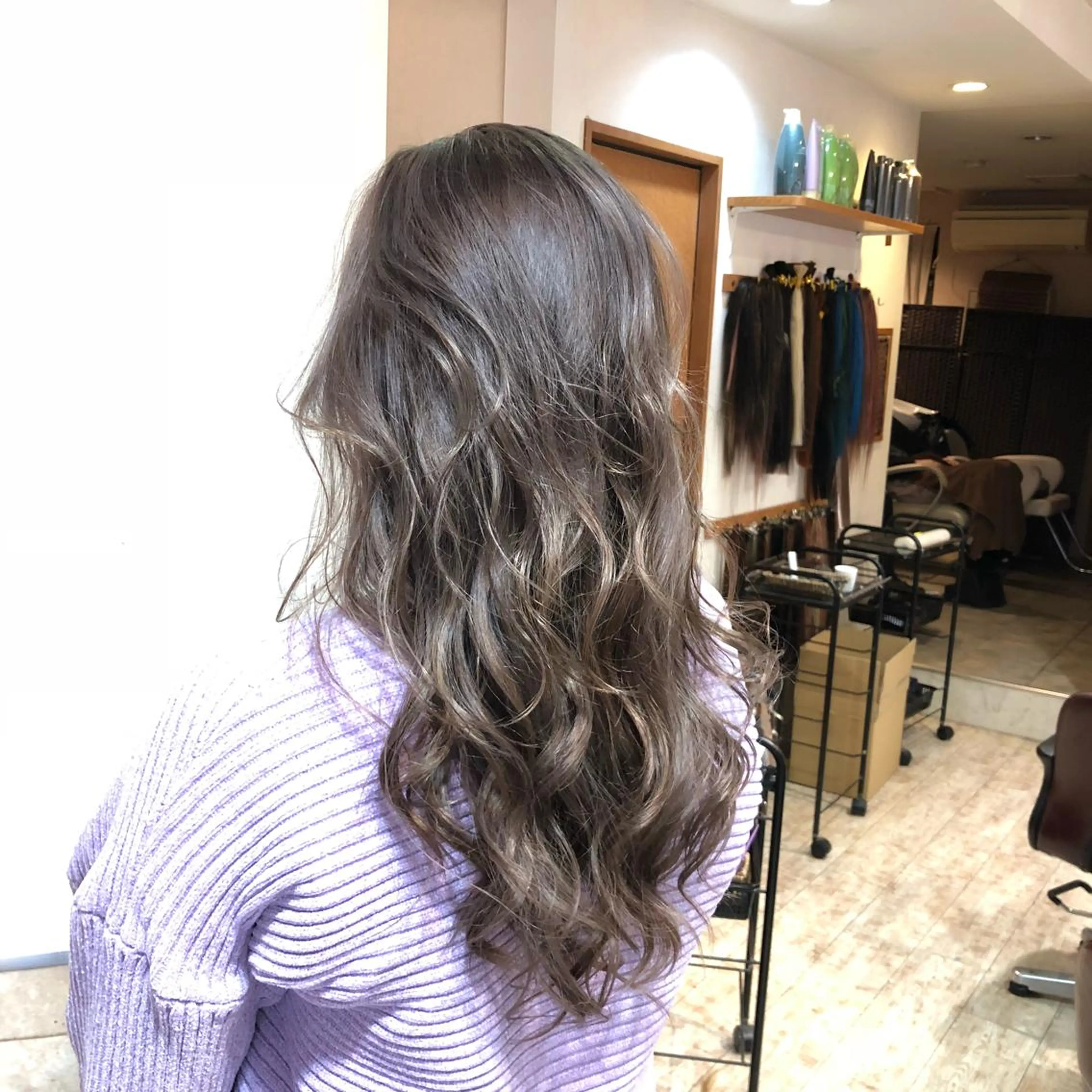 ロング カラー ハイライトカラー ラベンダーカラー ハイライト 100%髪質改善特化 TRUNSのヘアスタイル