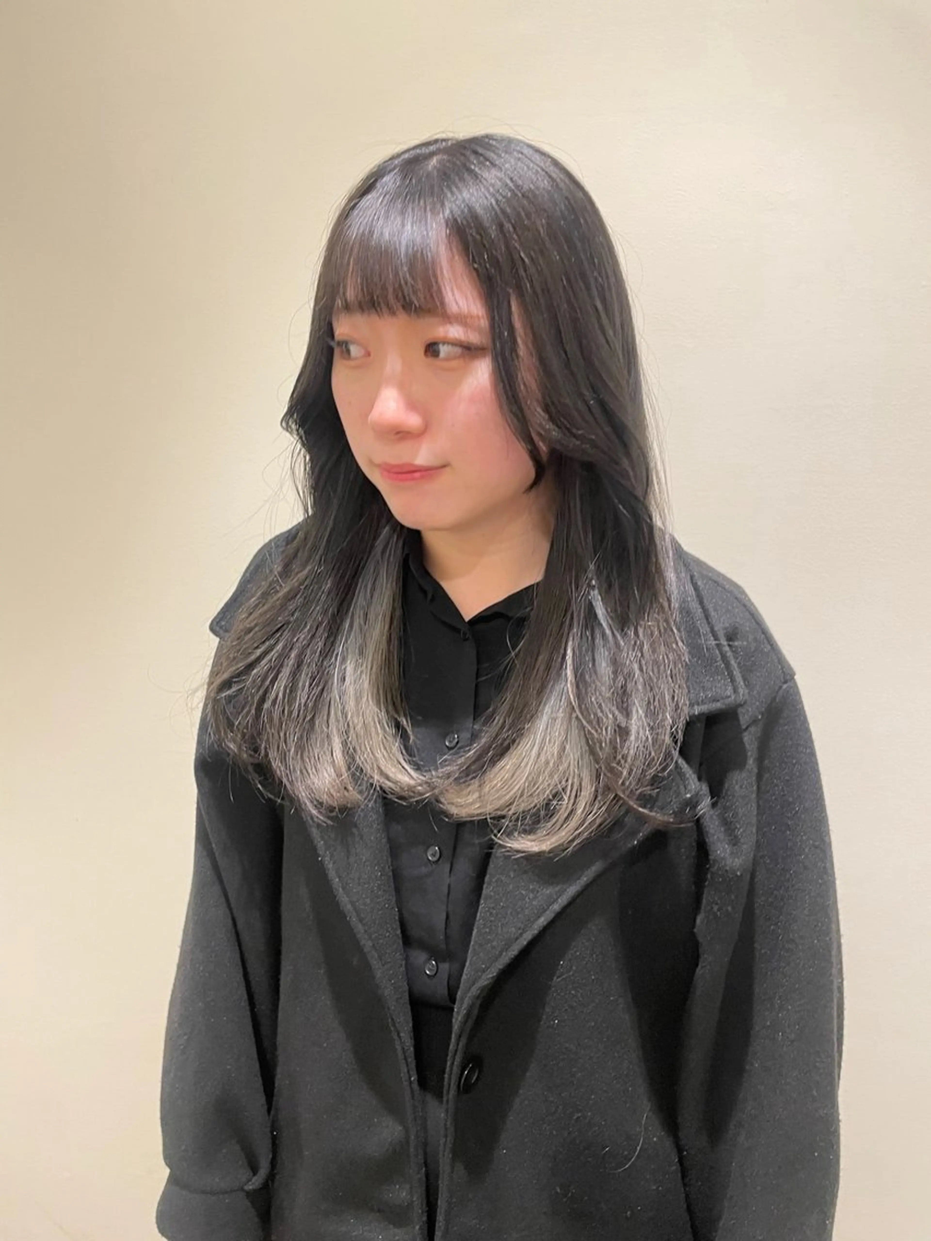 ロング 本城 紗良のヘアスタイル
