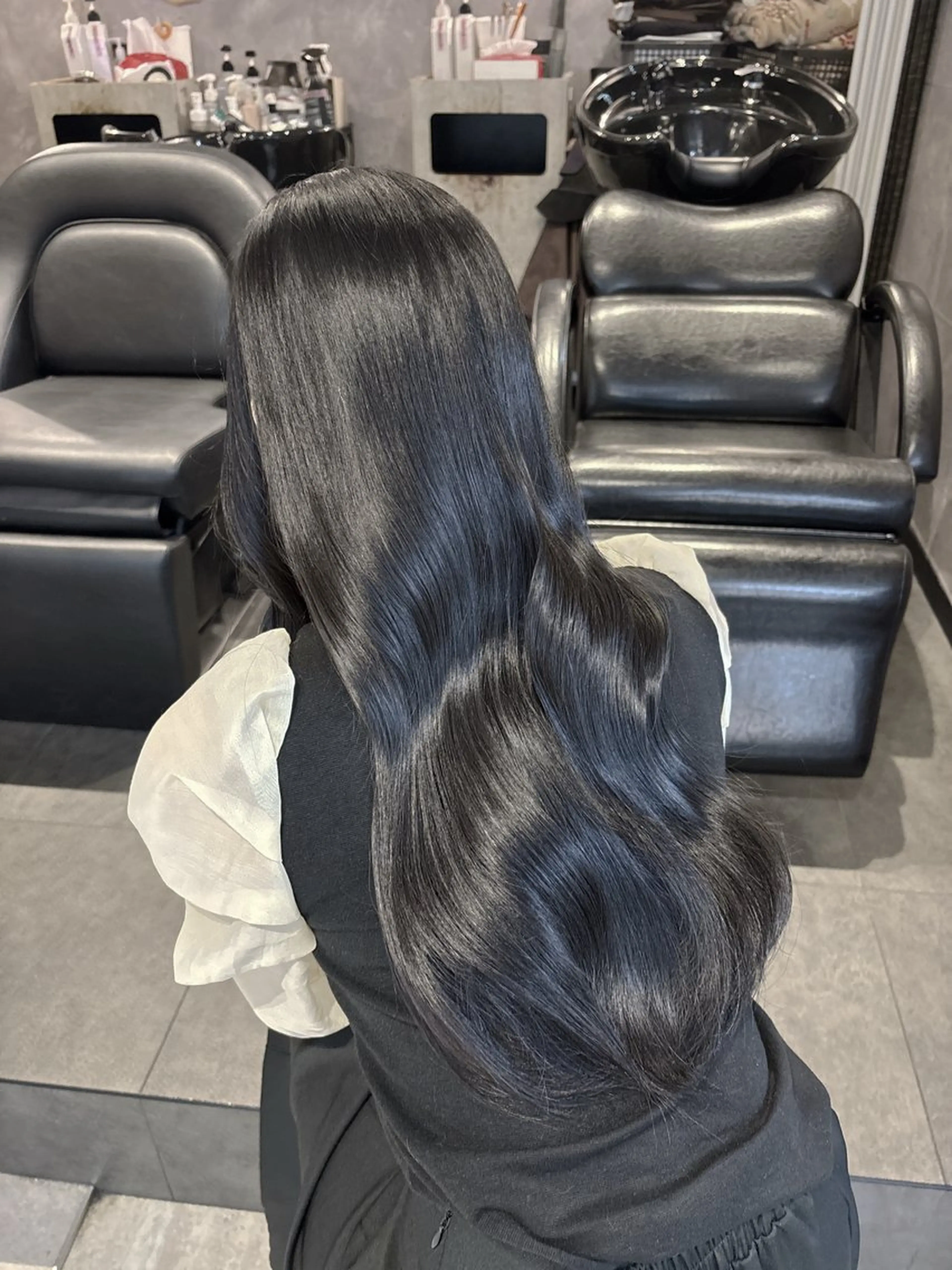 ロング カラー elu あやね 🤍🫧カラーモデルのヘアスタイル