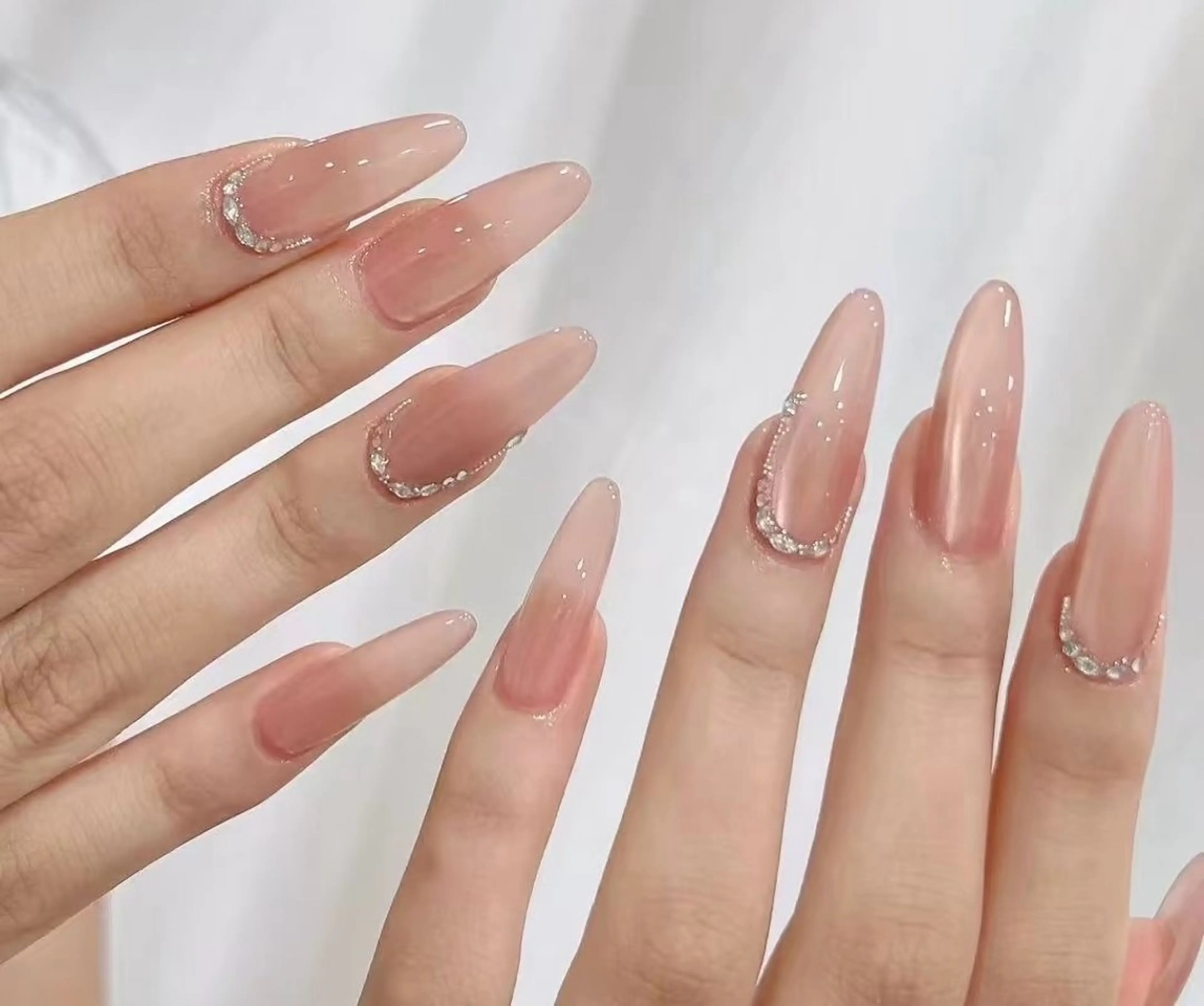 ネイル 高木 維麗絲のネイルデザイン