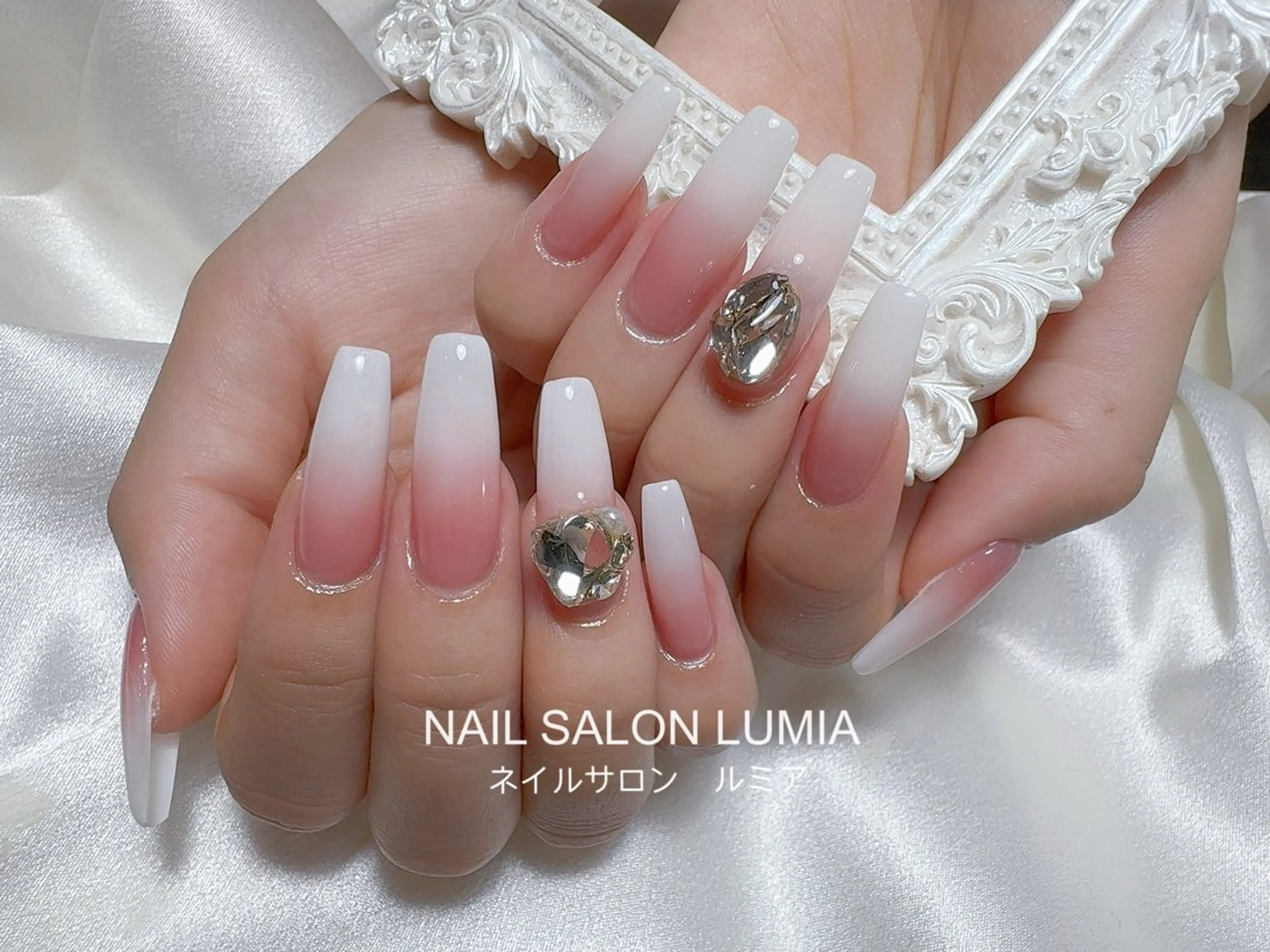 ネイル ハンドネイル ネイルサロン ルミア Lumia 店長のネイルデザイン