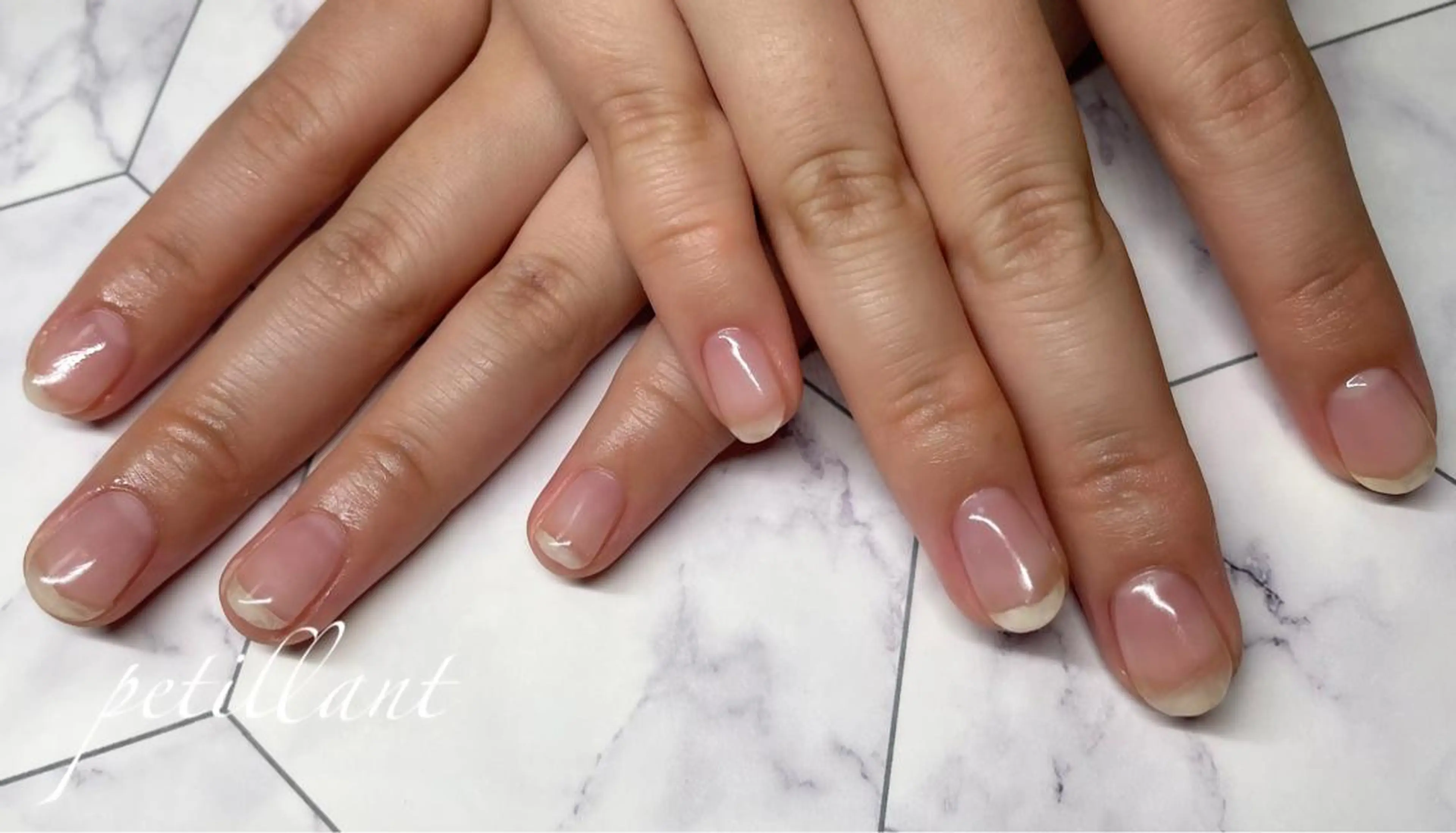 ネイル クリアネイル ジェルネイル petillant所属・nail salon petillantのネイルデザイン