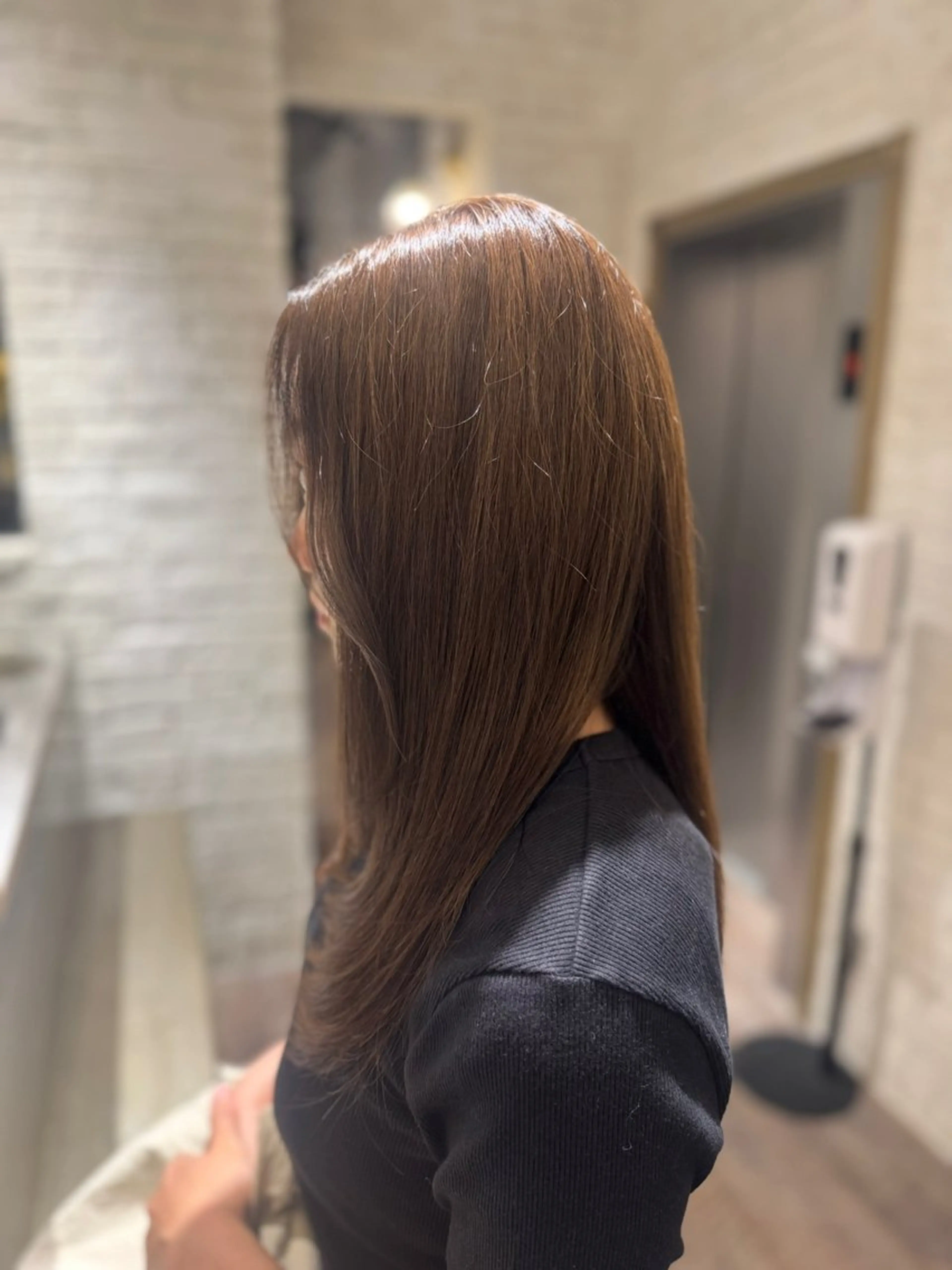 セミロング ラベンダーベージュ ヘアカラー TiffaGINZA /Momokaのヘアスタイル