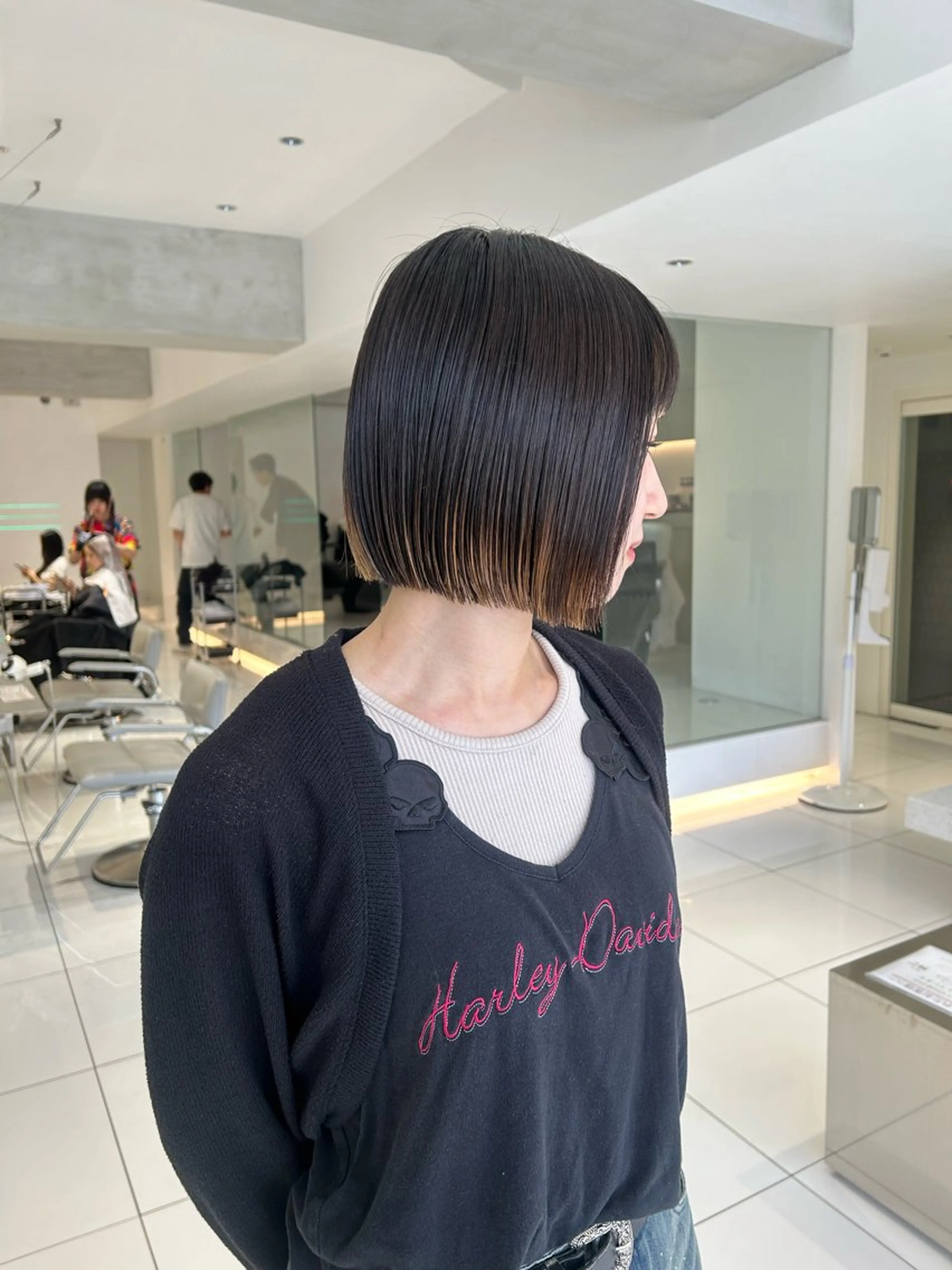 ショート カラー ブリーチ ブロンド ハイライトカラー ハイトーンカラー ボブ カット ヘアカラー 海外レイヤー /NAGISAのヘアスタイル