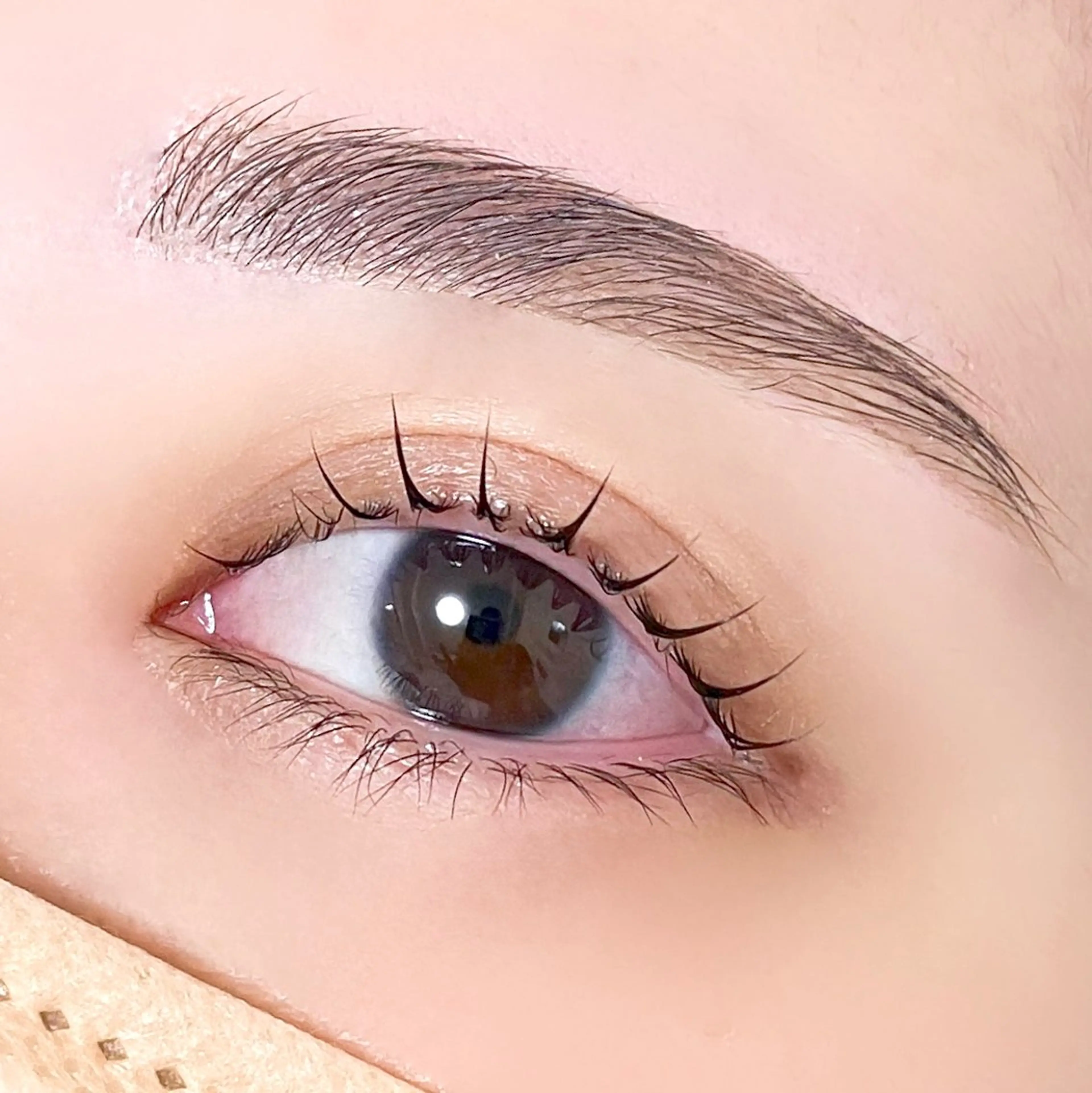 マツエク・マツパ 束感まつ毛 韓国風マツエク パリジェンヌラッシュリフト まつげパーマ 一重×まつ毛パーマ 束感まつげ｜ユキ 高評価｜堀江のマツエク・マツパデザイン