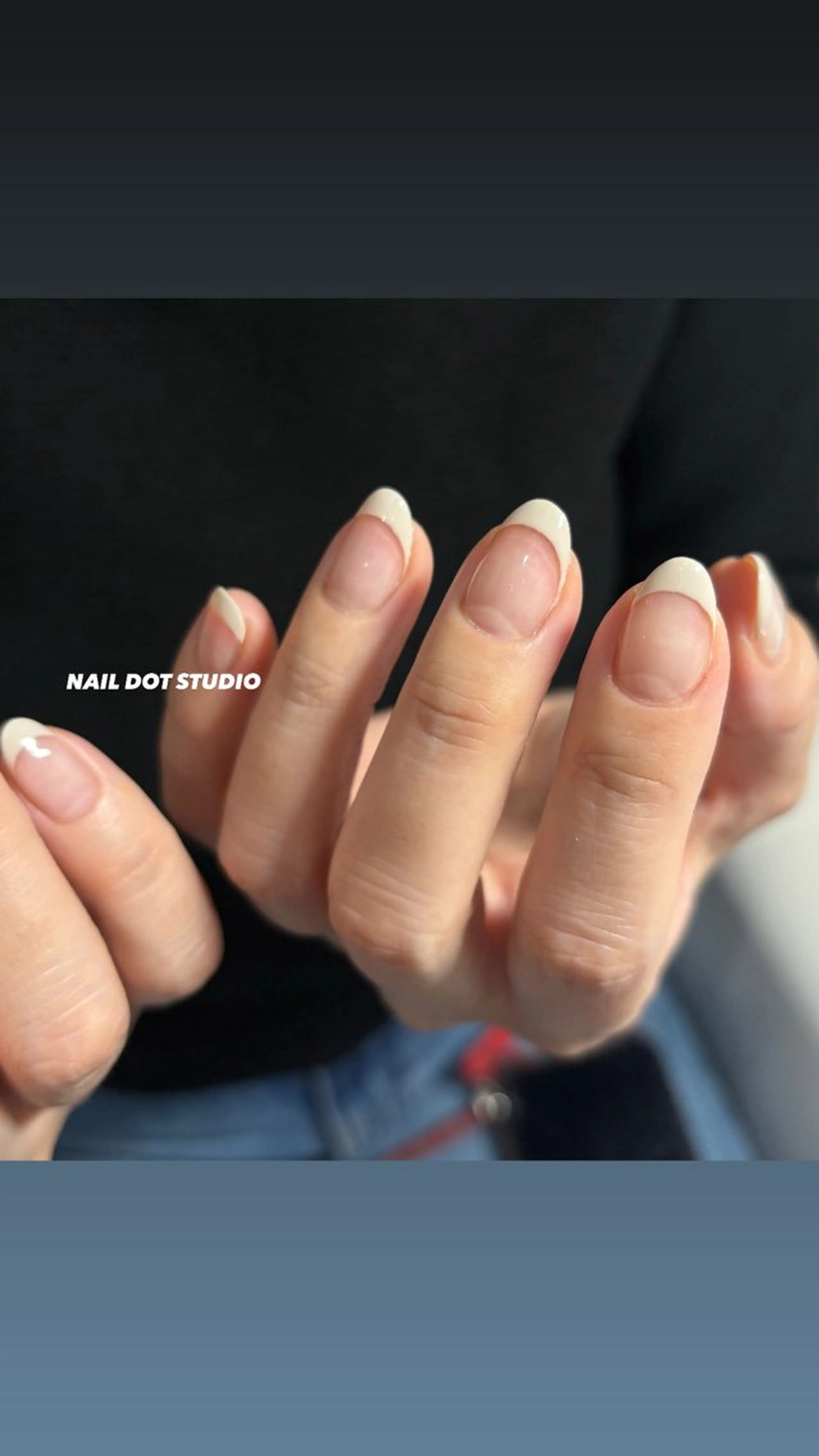ミディアム NAIL DOT STUDIOsaraのネイルデザイン
