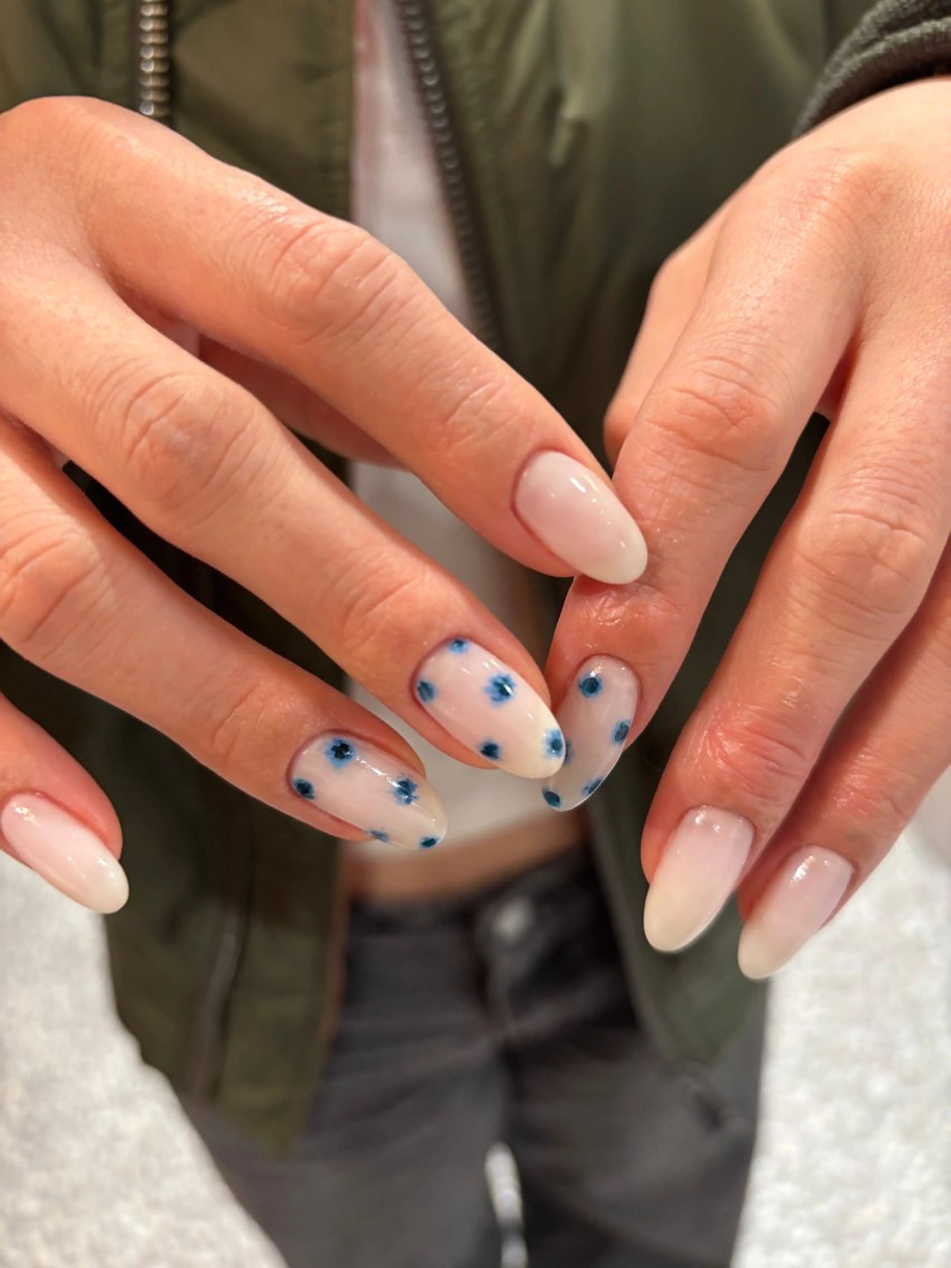 ネイル SALON VILLAGE Aoyama 2nd.所属・yuri. 🪷のネイルデザイン