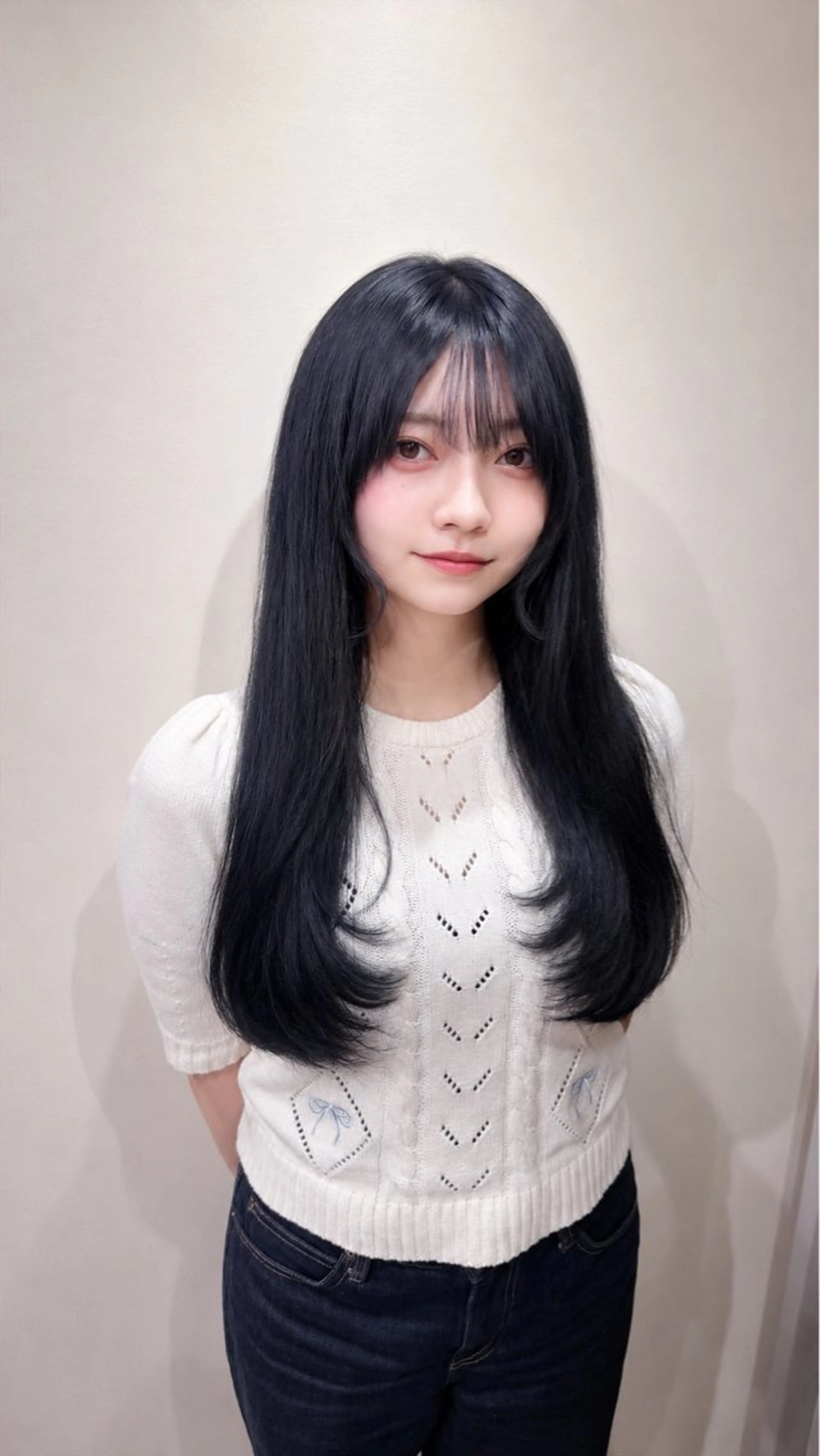 ロング カラー 黒髪 ブルーカラー ブルーブラック レイヤーカット ローレイヤー 🦋美髪/エクステ 🦋アベイクミのヘアスタイル