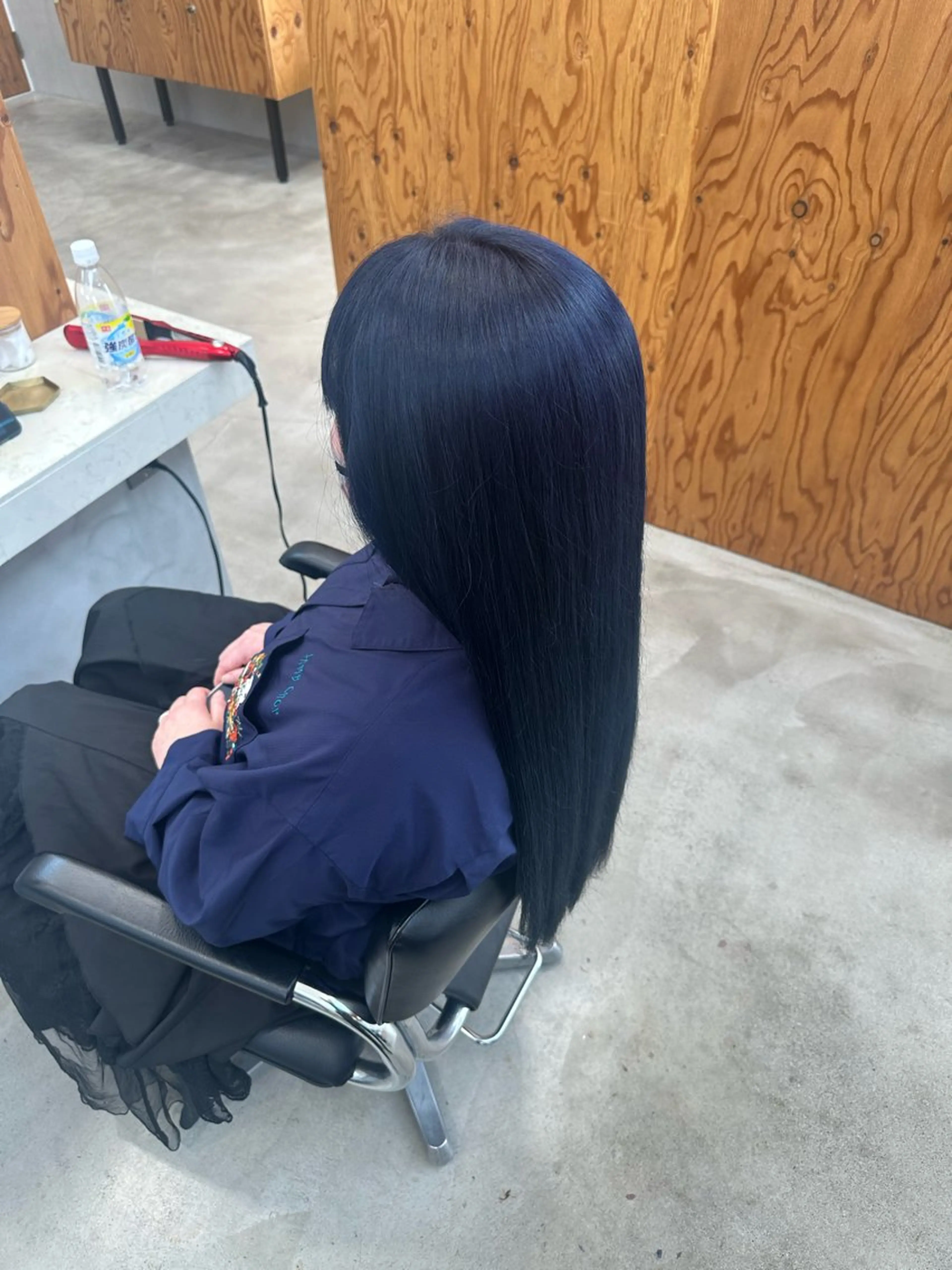 ロング カラー ブリーチ ヘアカラー 【U】 manakaのヘアスタイル