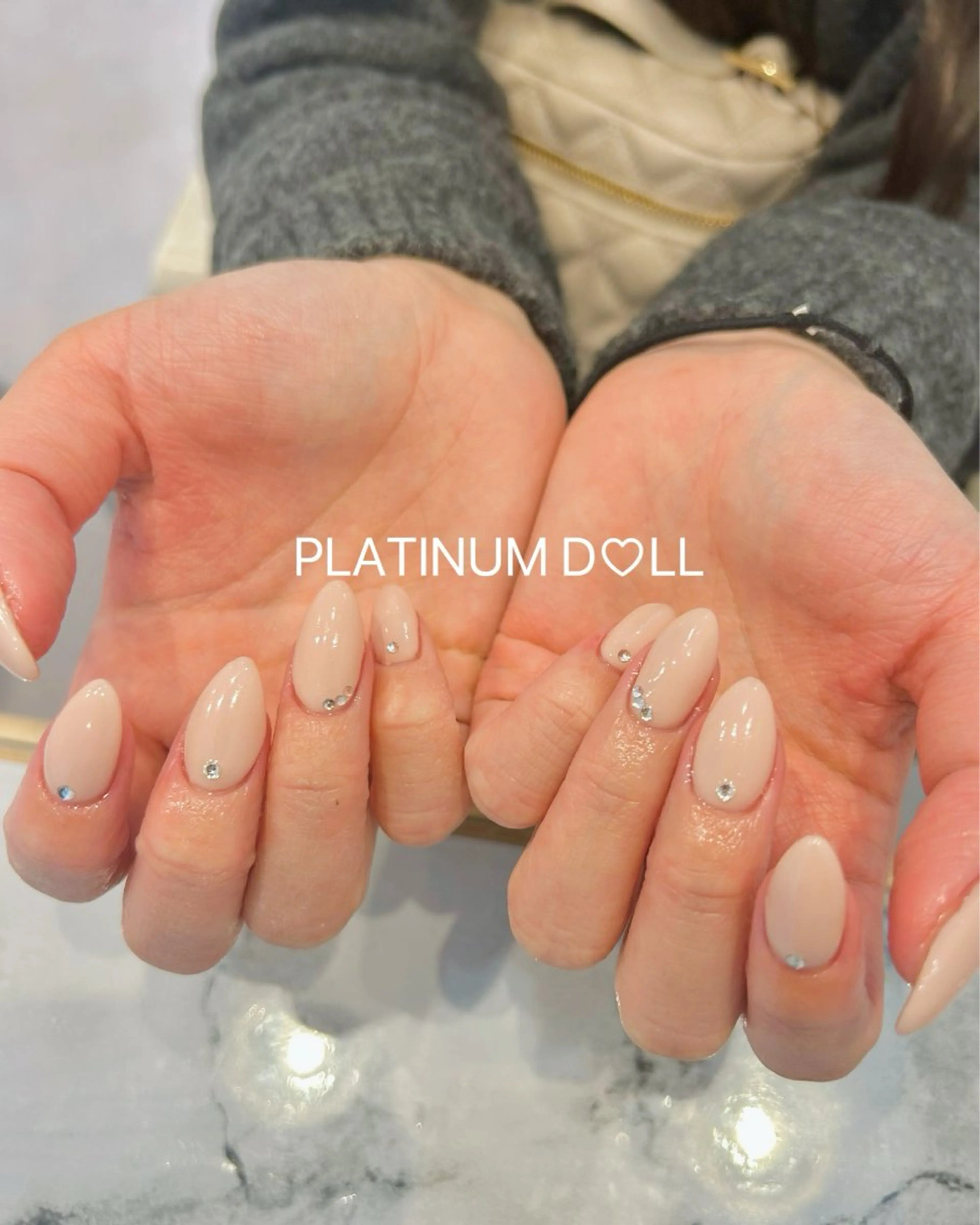 ネイル グラデーション オフィスネイル ワンカラーネイル シンプルネイル ハンドネイル 🎀大人nail /NOISMはな🎀のネイルデザイン