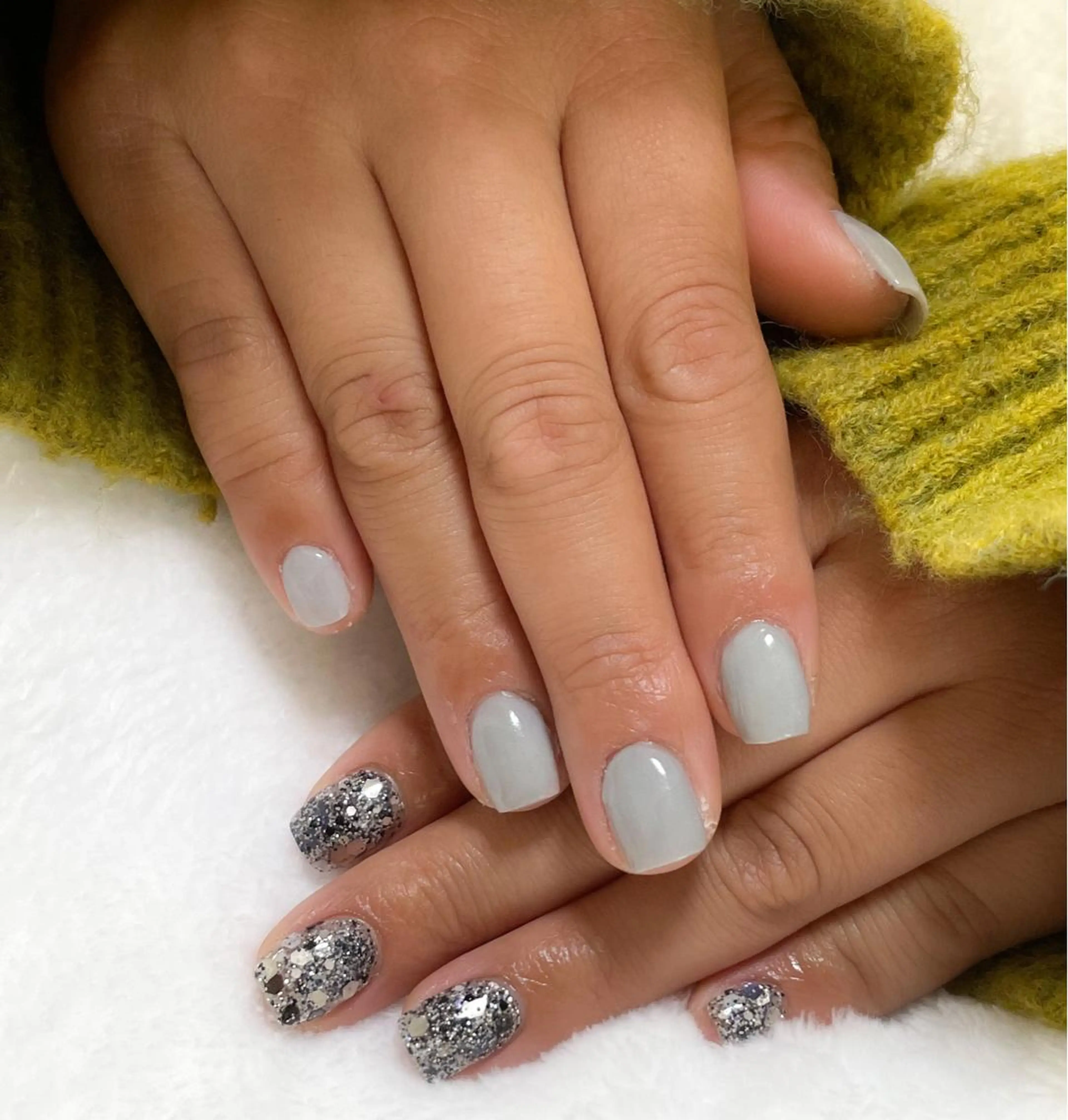 ネイル 長さ出し フレンチネイル ジェルネイル グラデーション キラキラネイル nail salon Be.のネイルデザイン