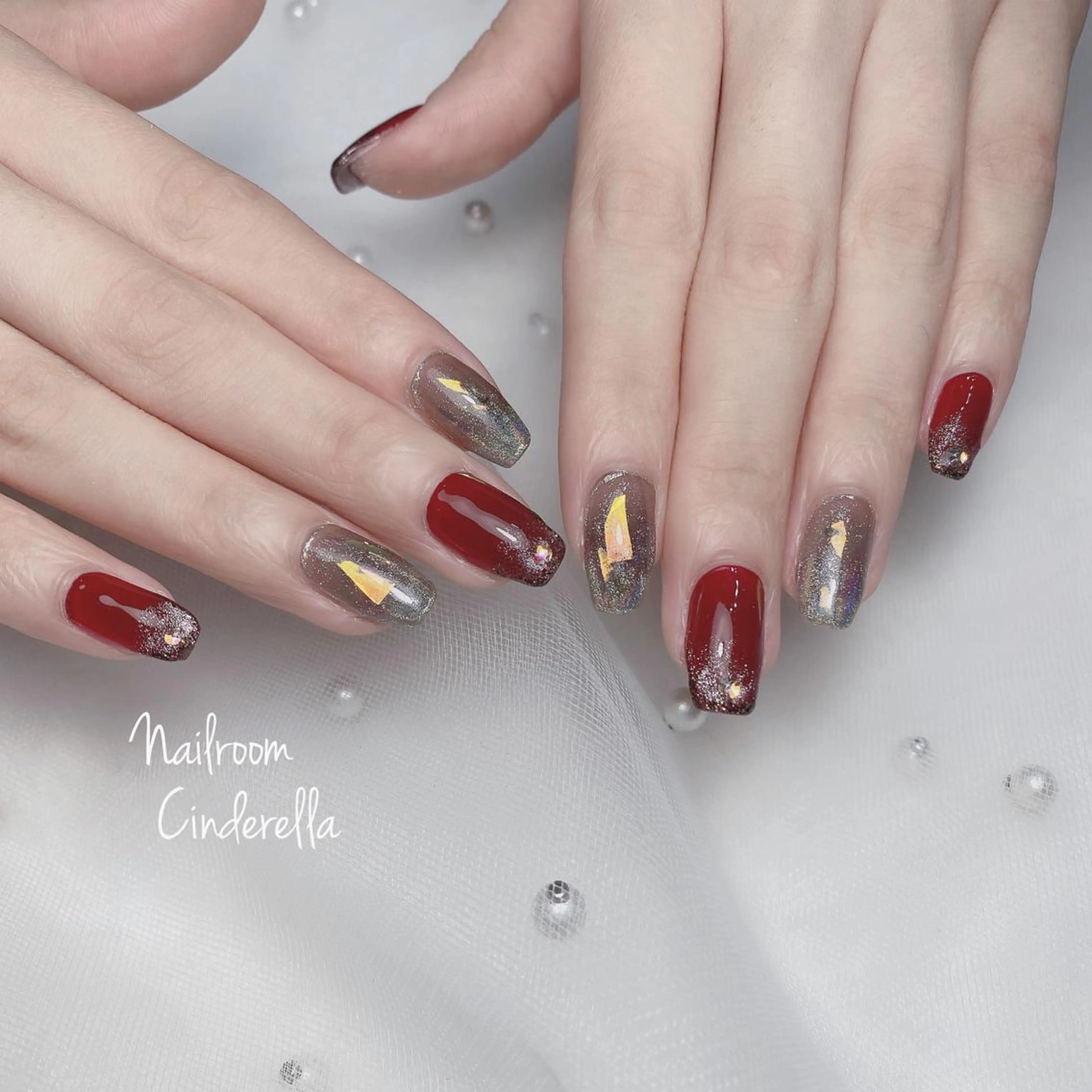 ネイル キラキラネイル Nailroom. Cinderellaのネイルデザイン