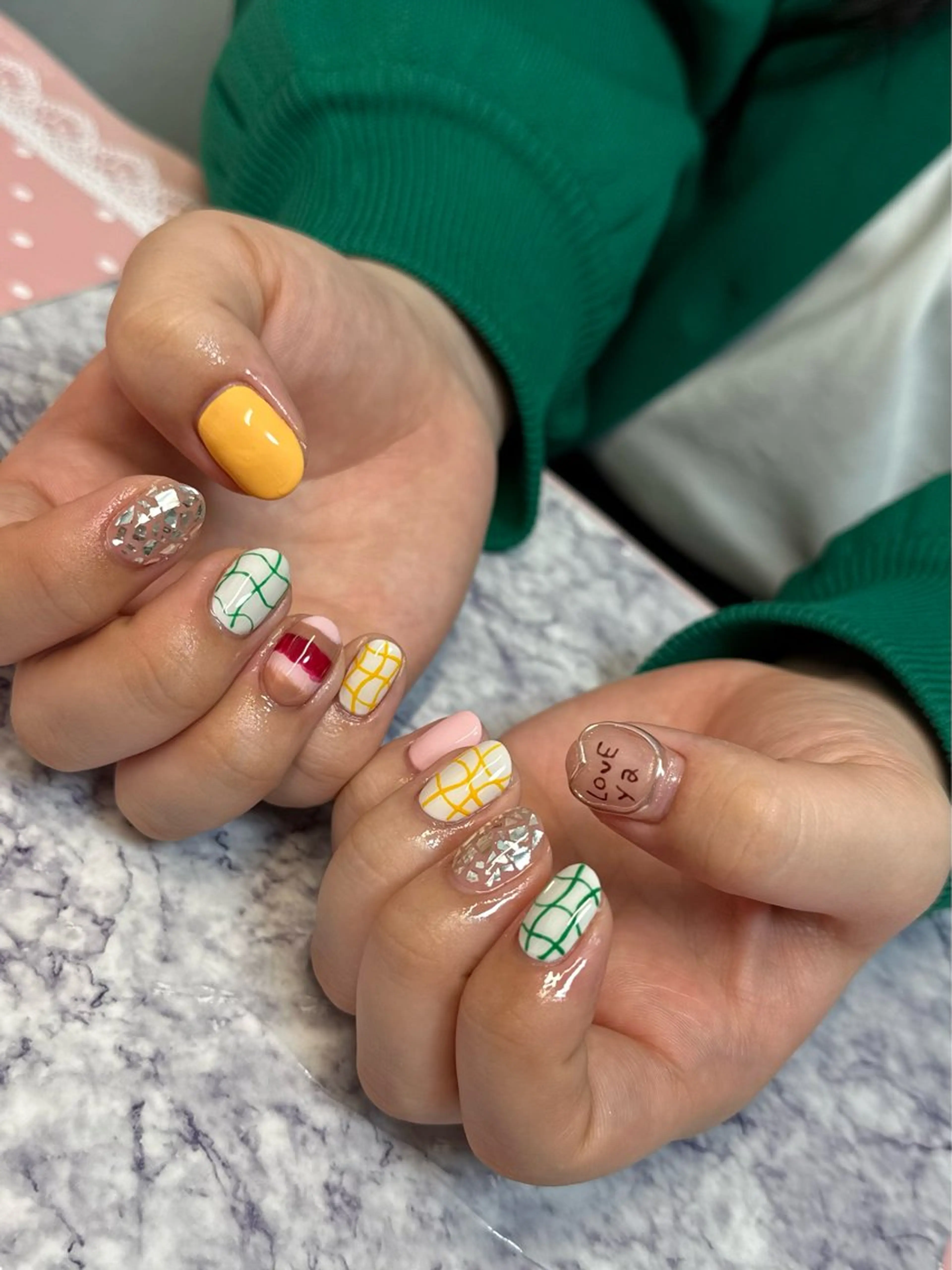 ネイル ハンドネイル Pretzels🥨 【プレッツェル】ミウのネイルデザイン