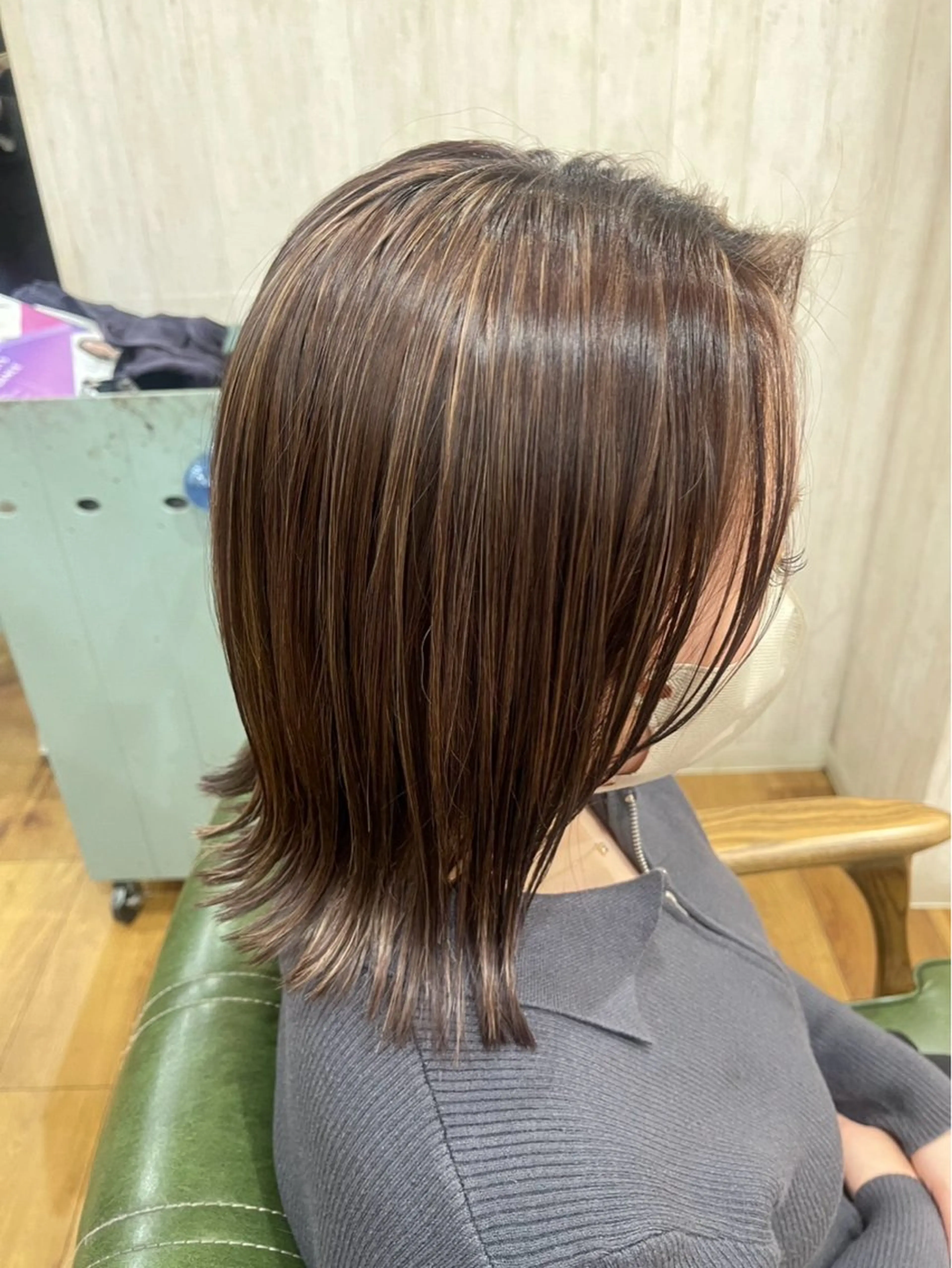 ミディアム カラー ヘアカラー トリートメント ｼﾉｻﾞｷ ｷﾅのヘアスタイル