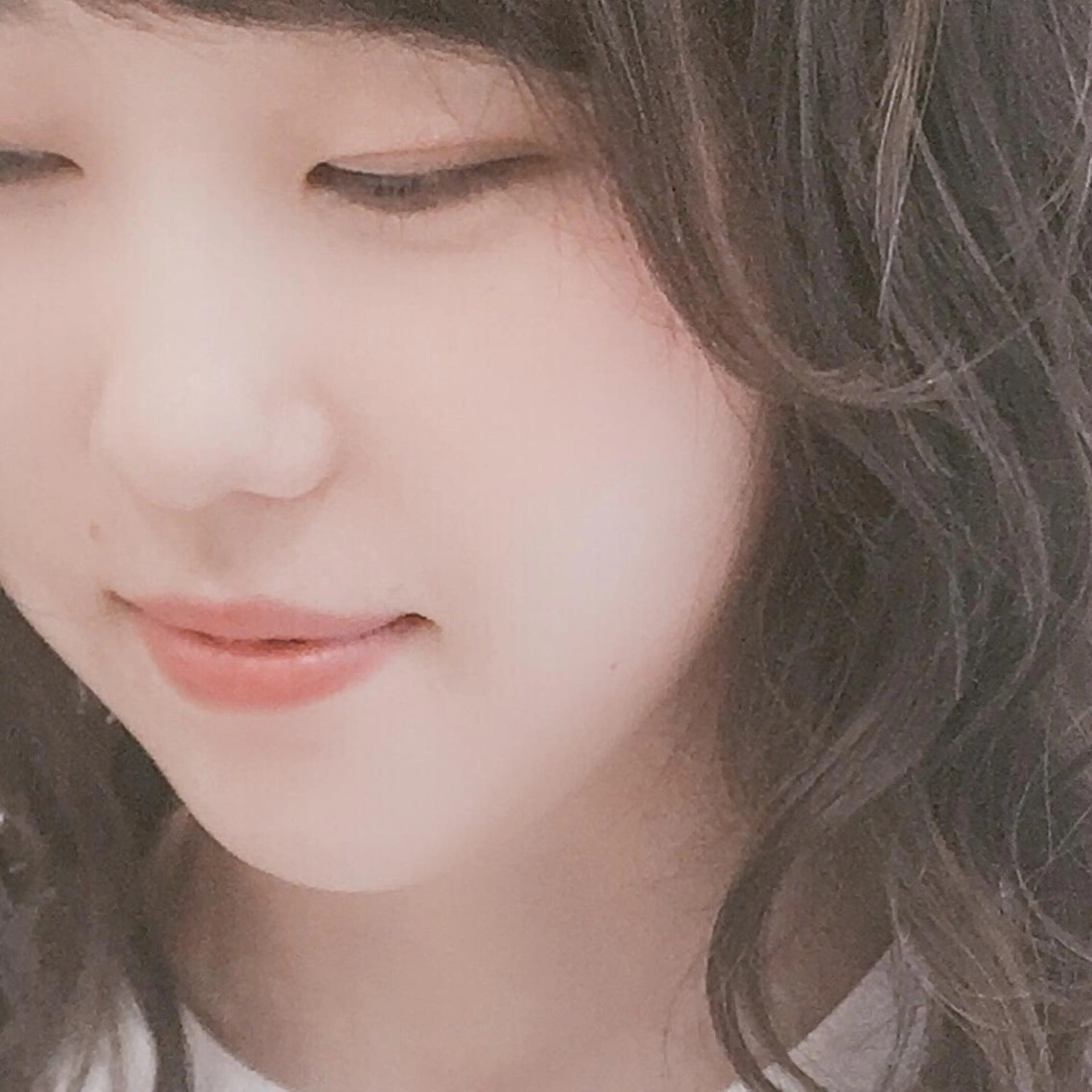 ミディアム パーマ 【ママを応援📣】託 児アリ美容室❣️横田のヘアスタイル