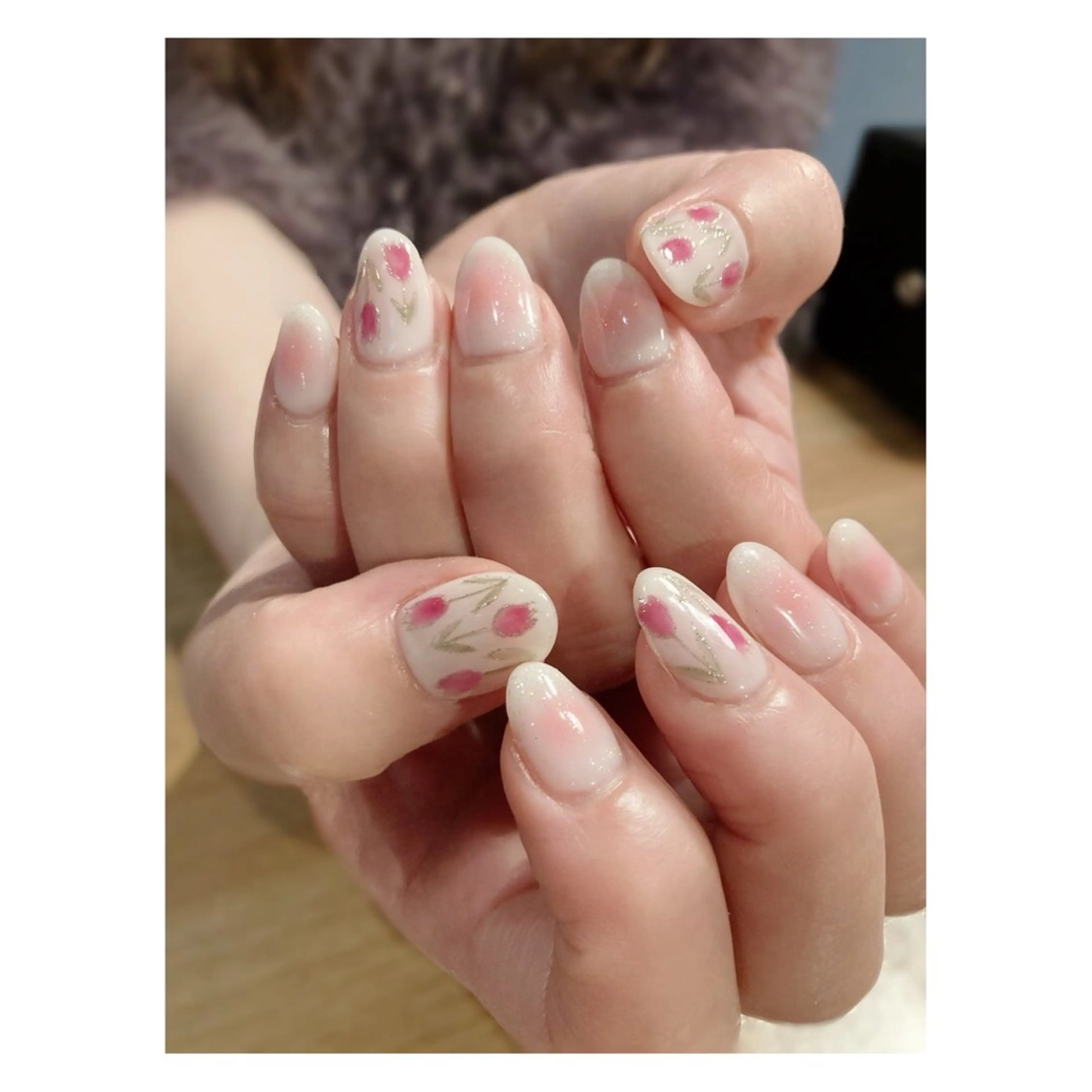 ネイル チークネイル フラワーネイル 春ネイル Mole  Me所属・中野 誠子のヘアスタイル