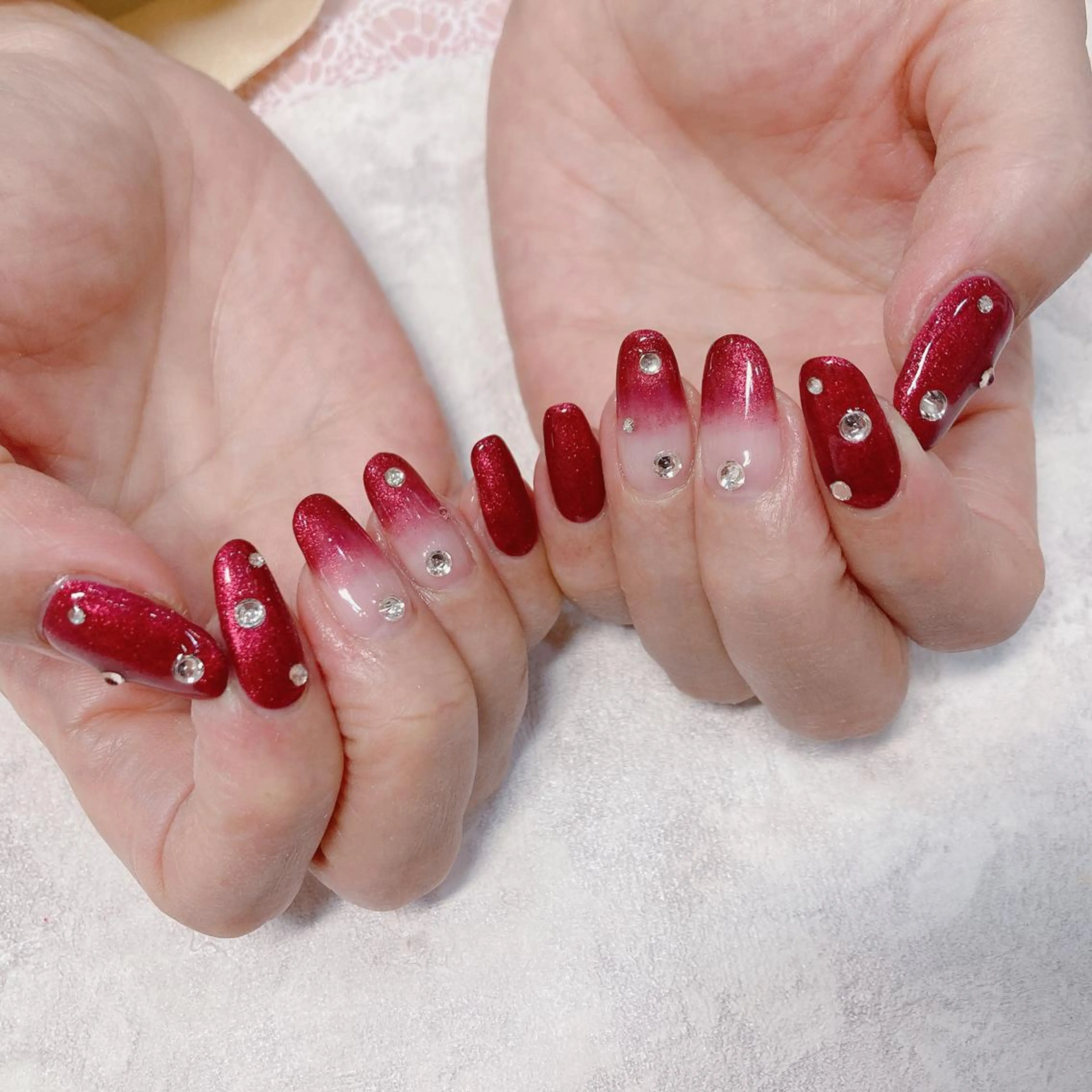 ネイル バニーアイズ　ネイル ニューオータニ博多店のネイルデザイン