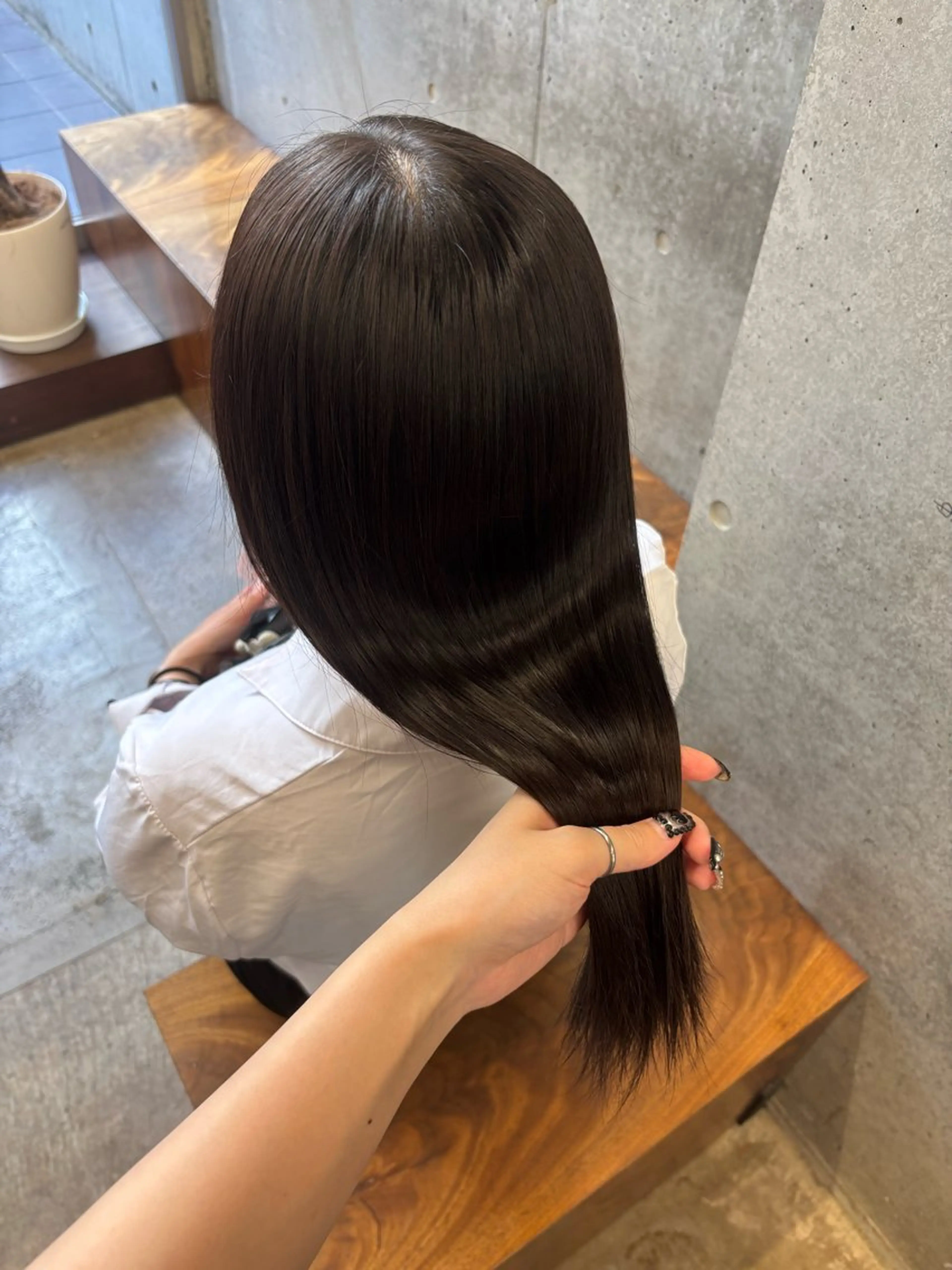 ロング 髪質改善 韓国風ヘア 縮毛矯正 トリートメント ダメージレス艶髪 🦋MISAKI🦋のヘアスタイル