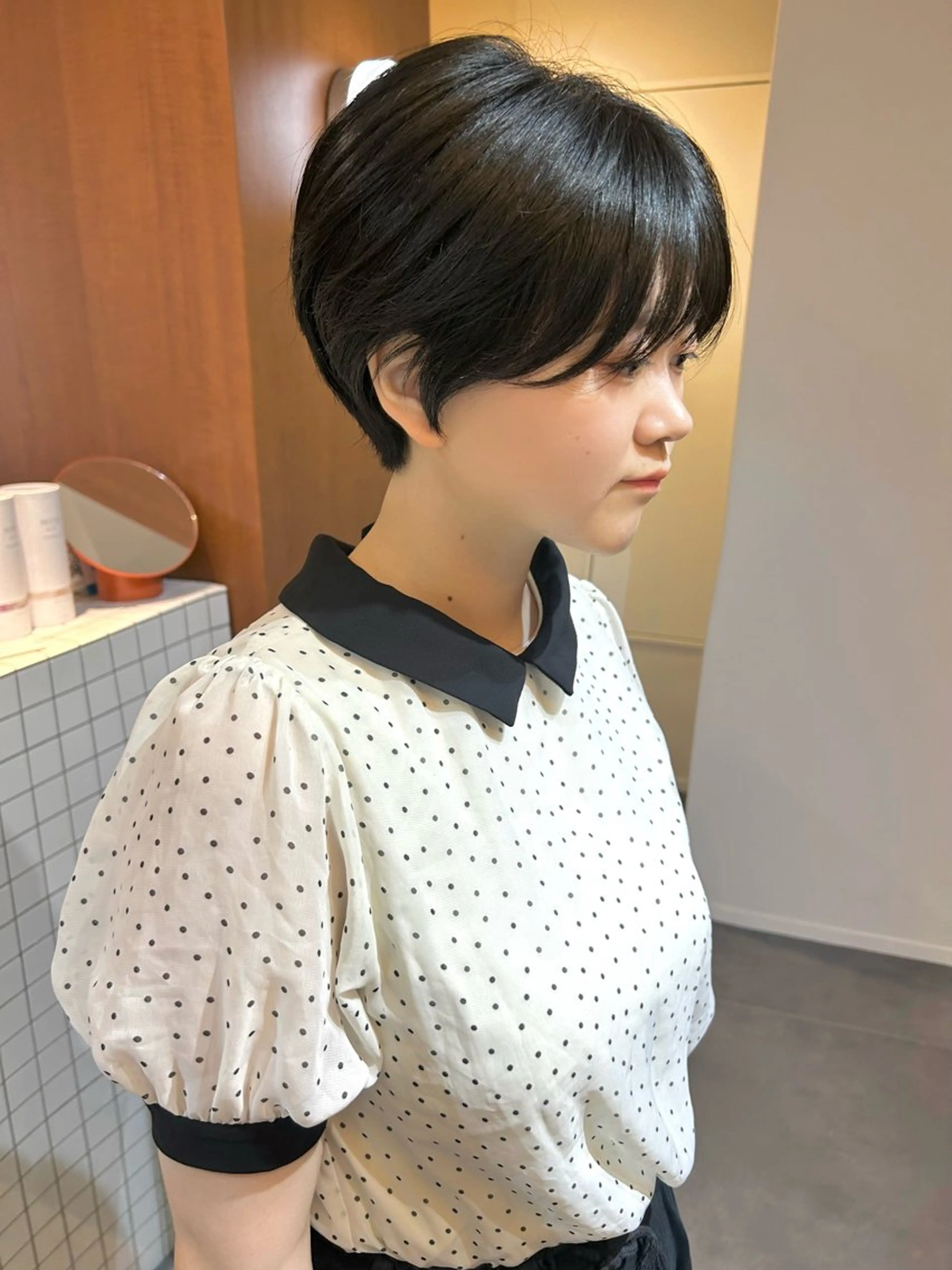 ショート 小林 朋花のヘアスタイル