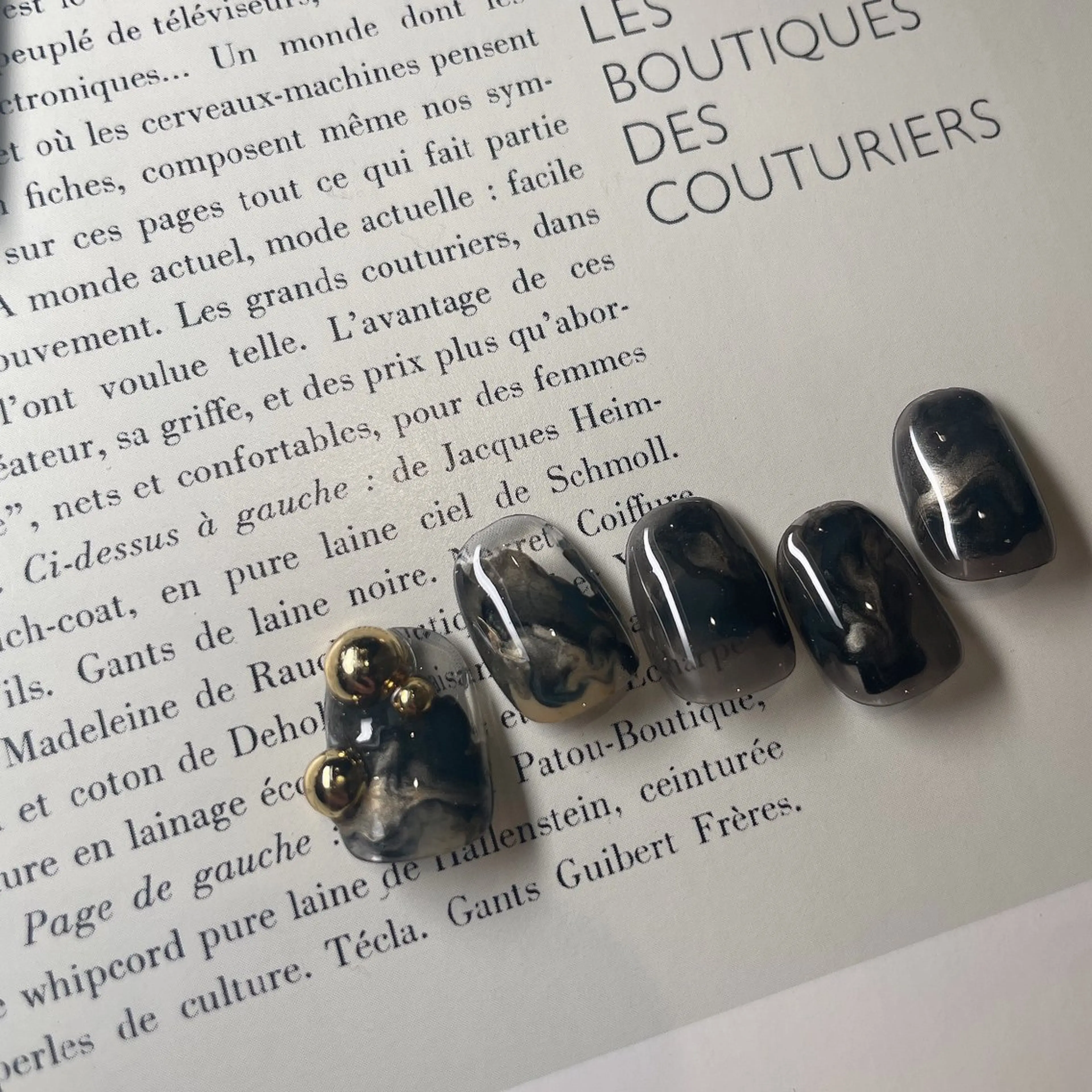 ネイル ハンドネイル lilbondir. chiharuのネイルデザイン