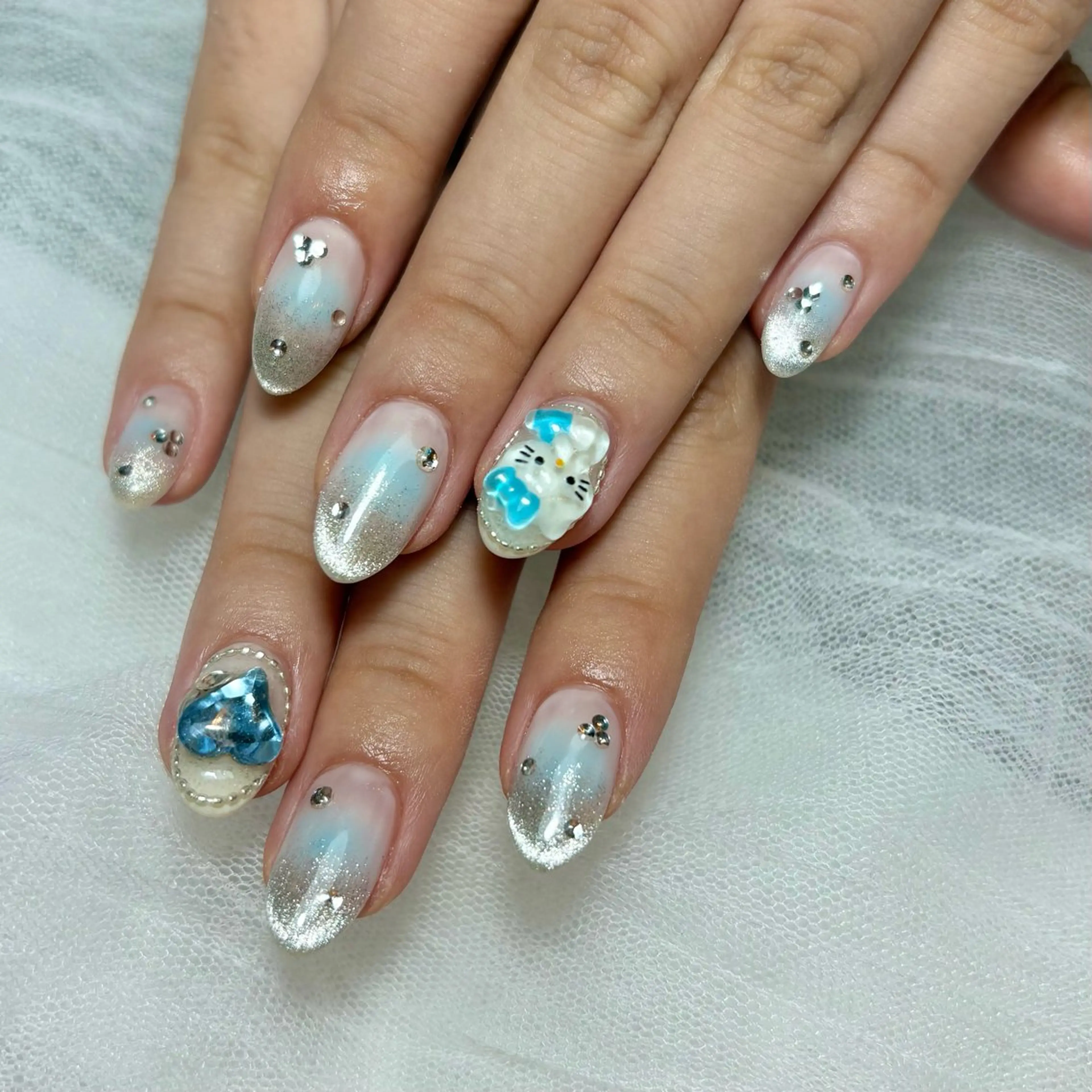 ネイル ハンドネイル Yudia Rikaのネイルデザイン