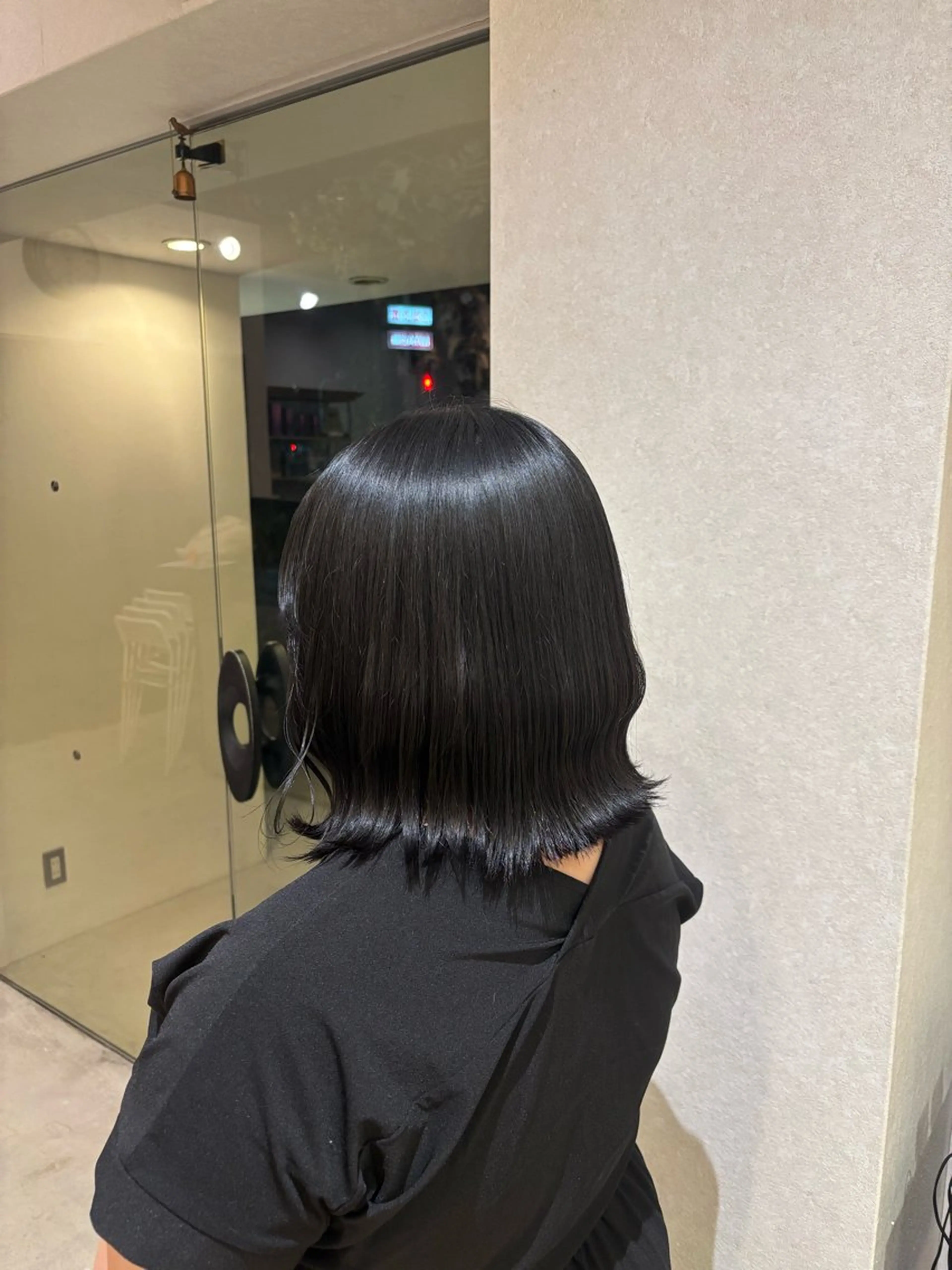 ミディアム Rudder 牛嶋のヘアスタイル