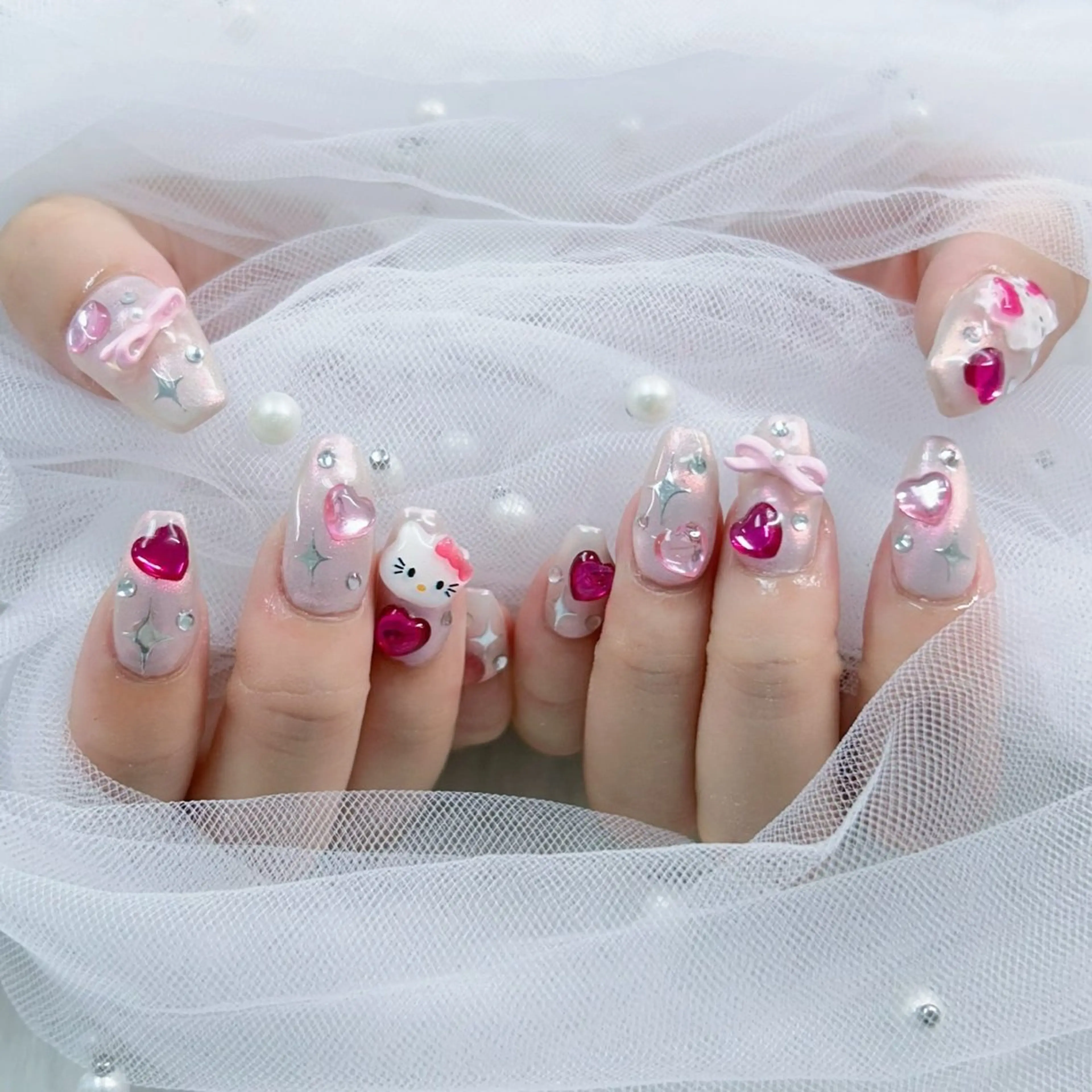 ネイル パーツ全部¥110 サロンミミのネイルデザイン