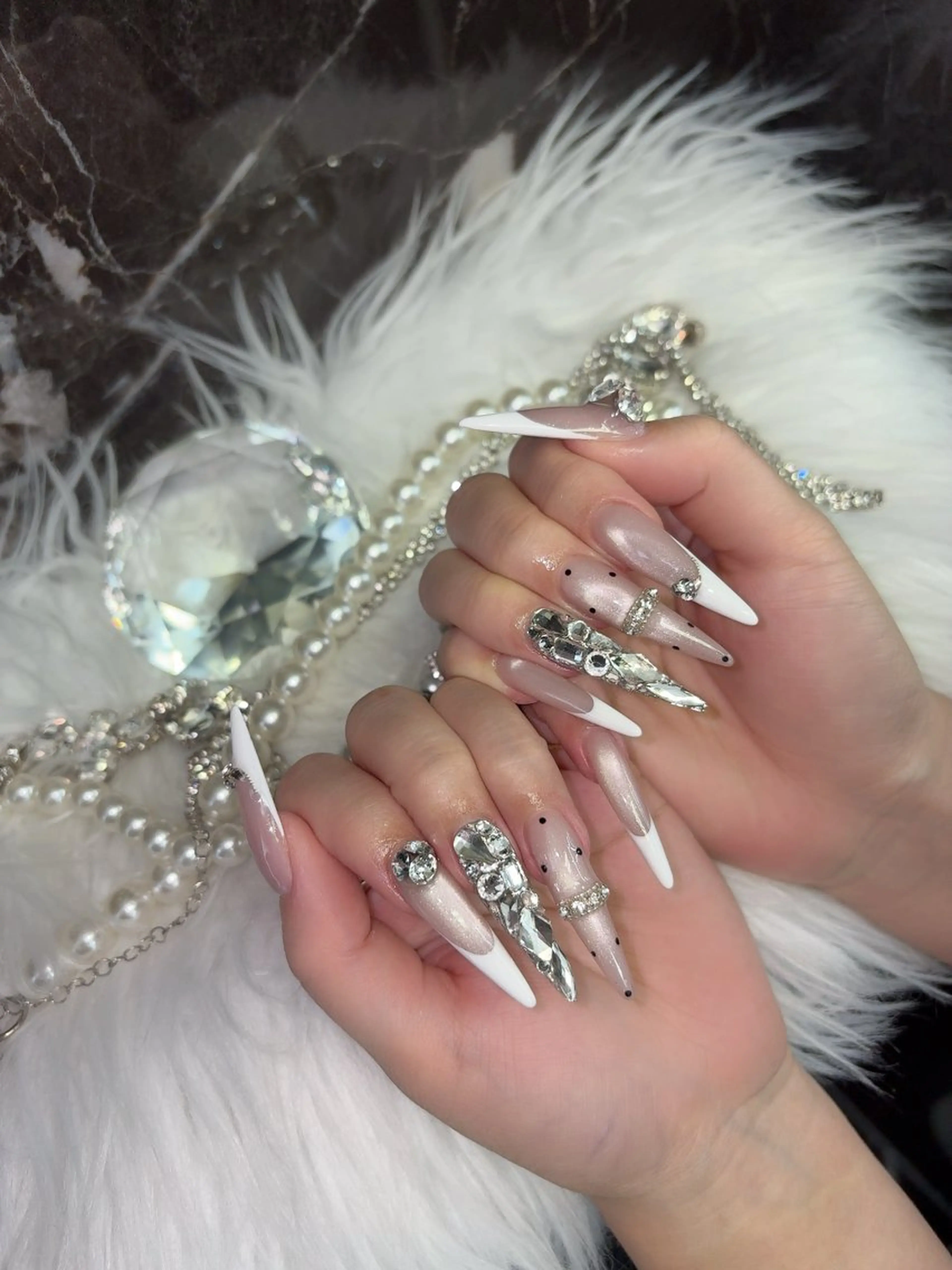 ネイル MADIA所属・MADIA SHIANのネイルデザイン