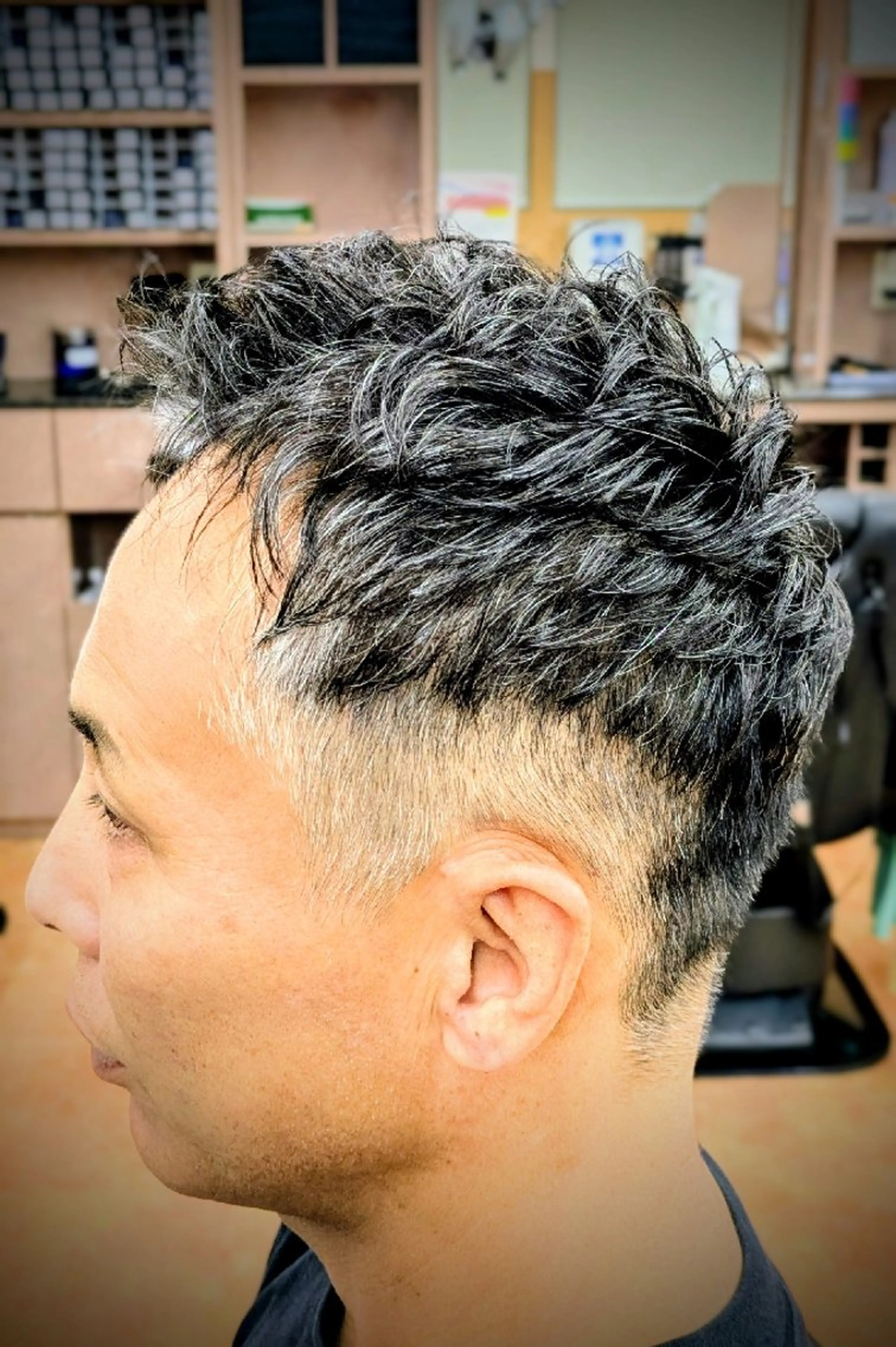 [脱老け見え！]カット＋アイロンパーマの写真