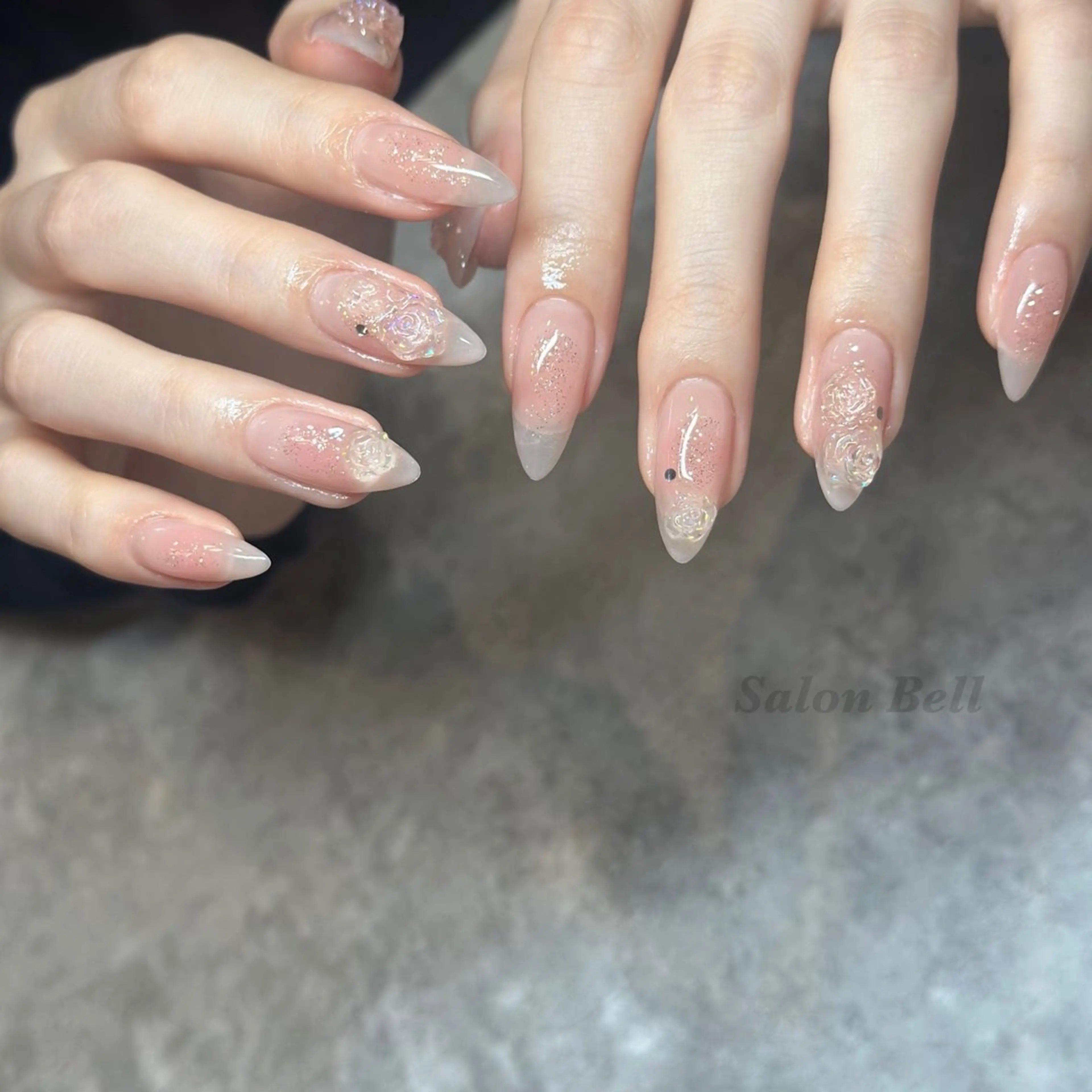 ネイル ハンドネイル Bell 富田林店 SAYAKAのネイルデザイン