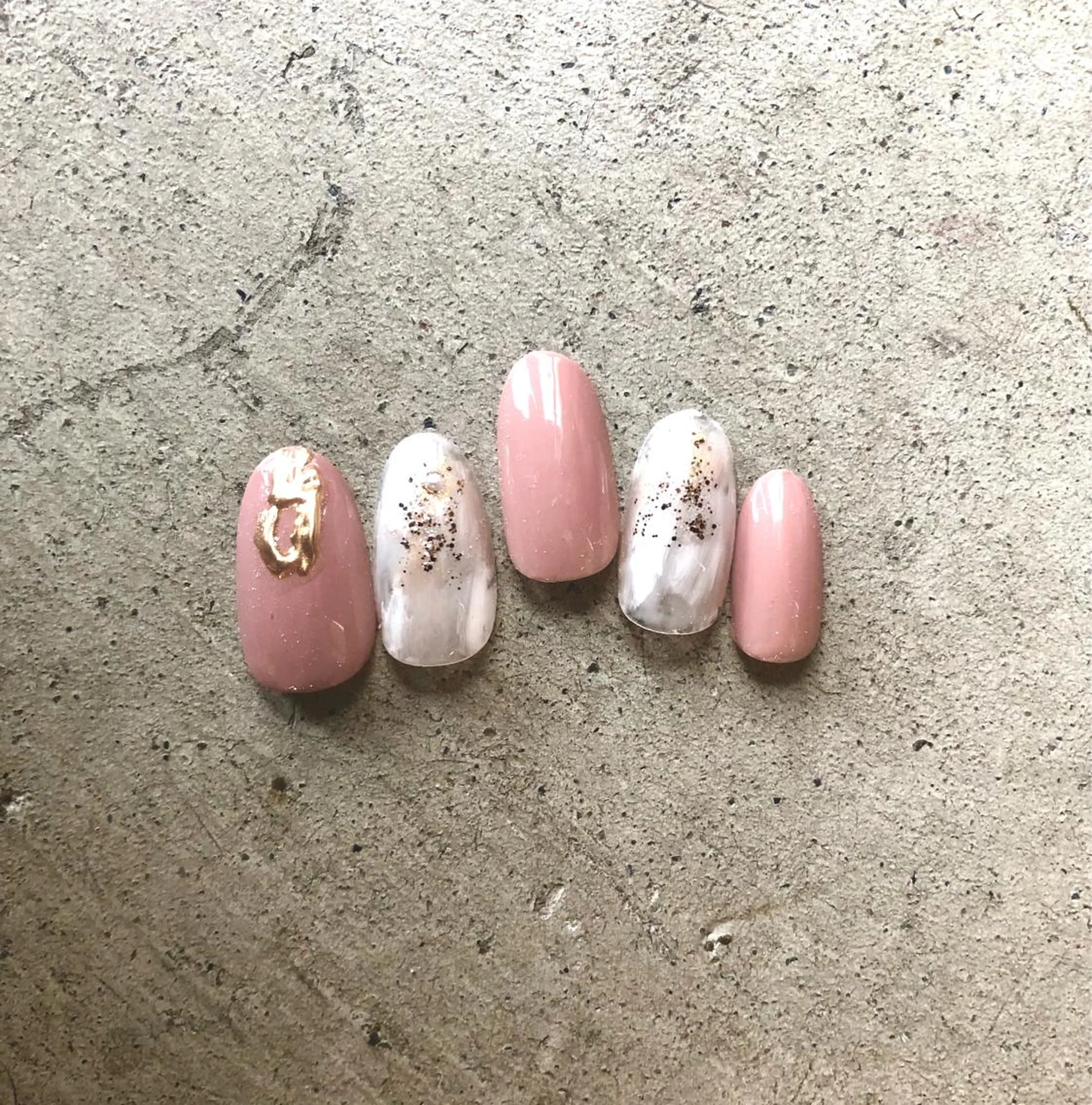 ネイル ニュアンスネイル TRAM-nail moriizumiのネイルデザイン