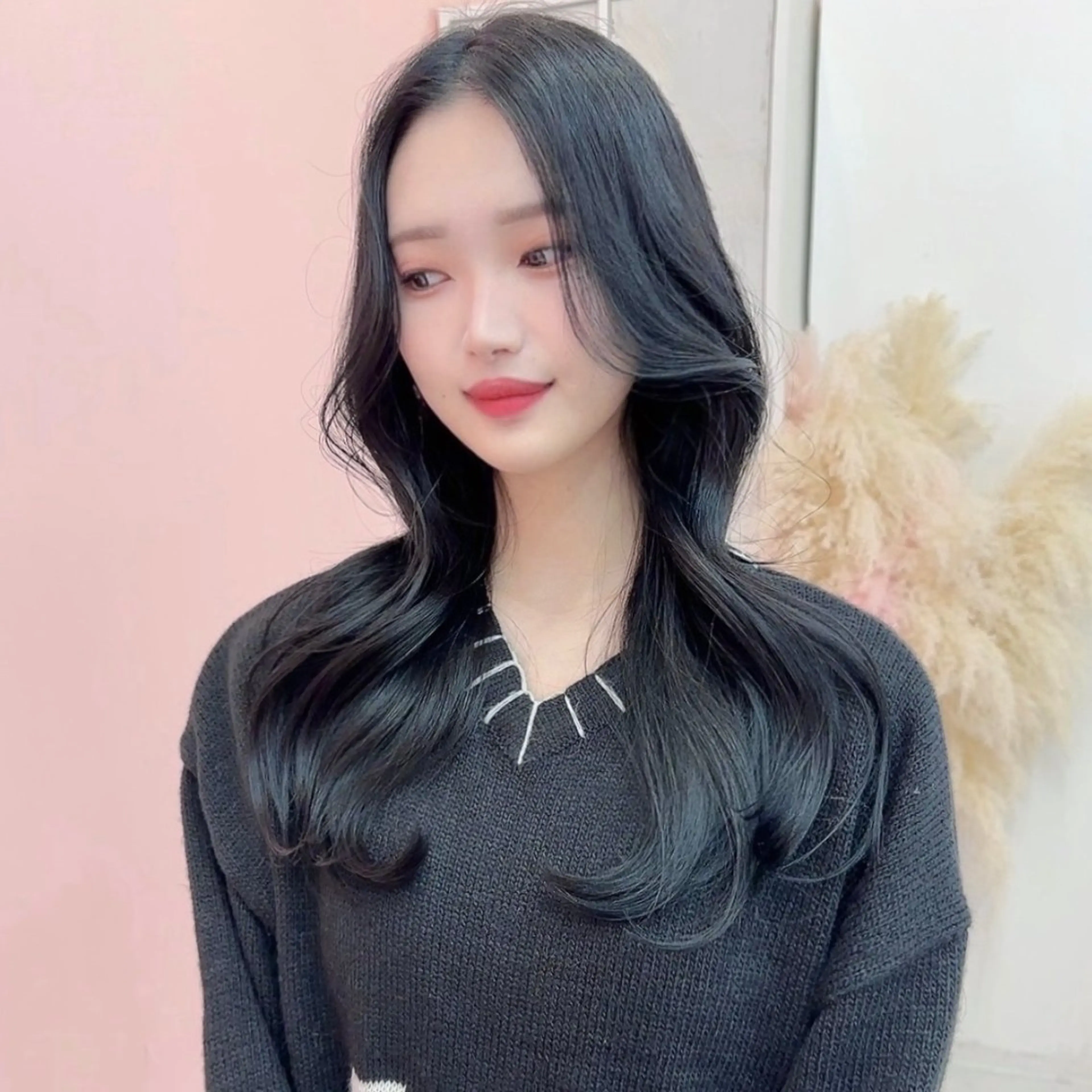 ロング くびれヘア ヨシンモリ 韓国風ヘア 韓国ヘア＆透けカラー keita🇰🇷のヘアスタイル