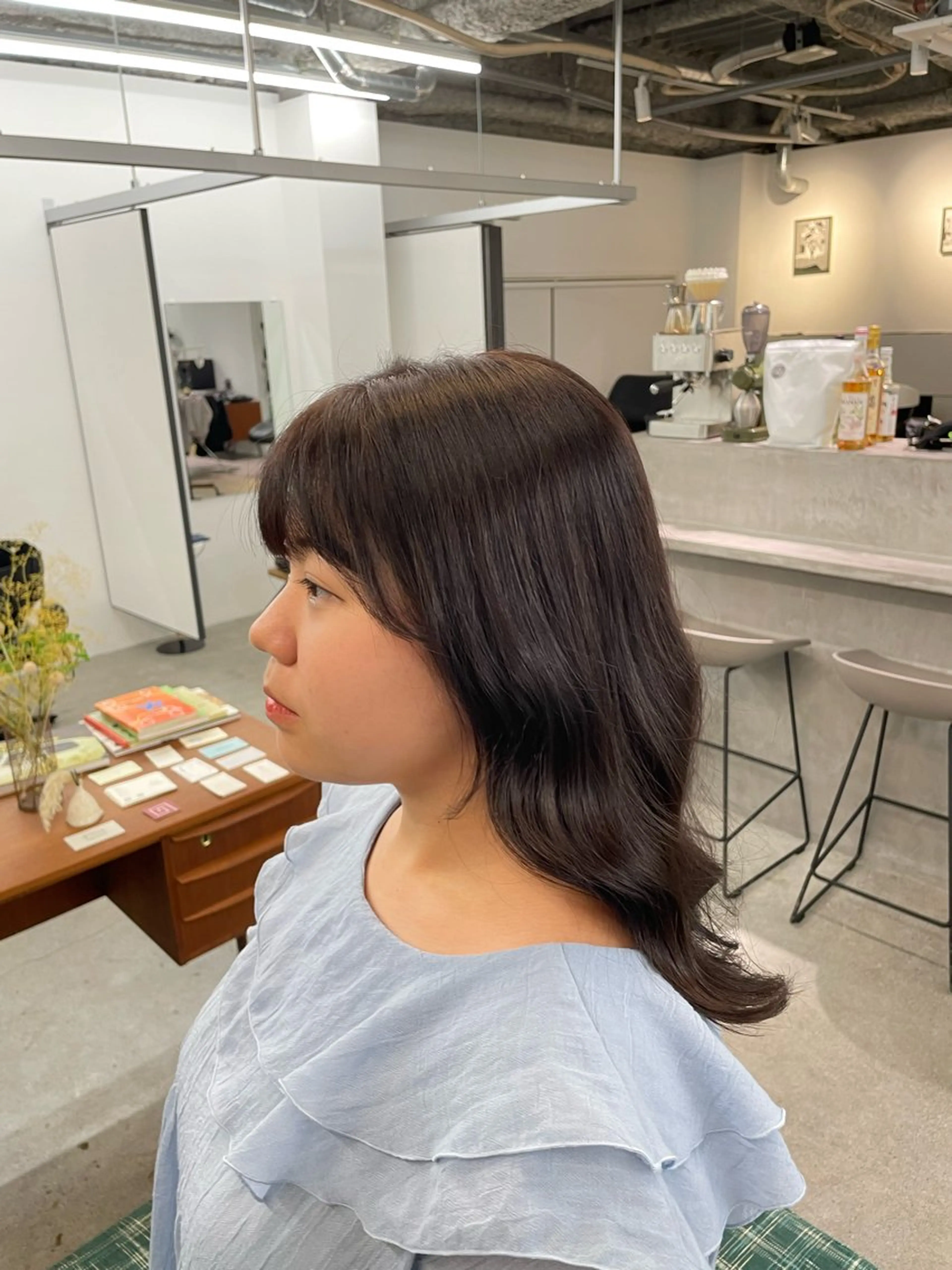 セミロング カラー ブラウンカラー 透明感カラー バイオレットカラー 【お洒落パーマ】 Elme　肥塚康汰郎のヘアスタイル
