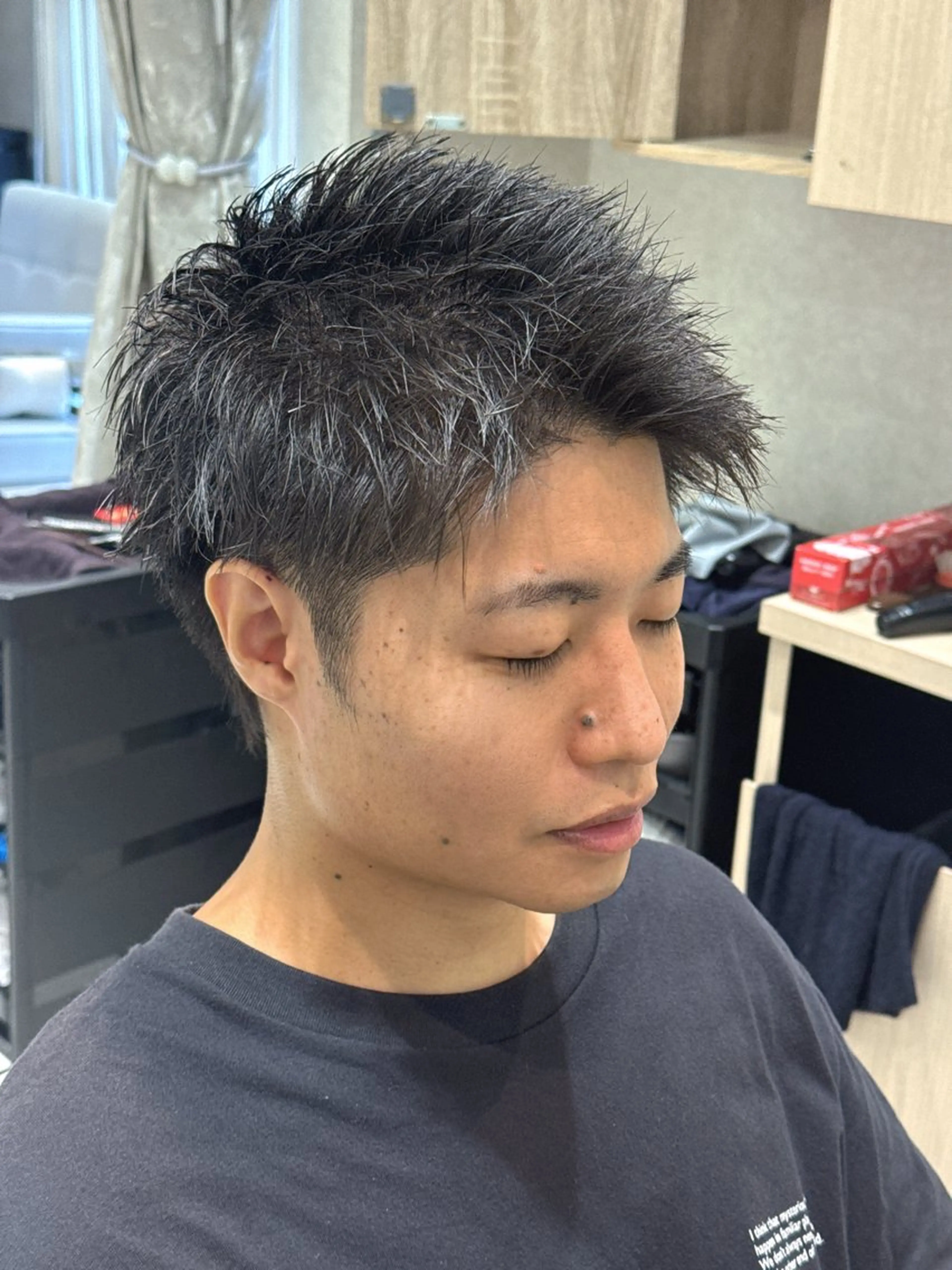 ショート メンズヘア特化 廣田和也のヘアスタイル