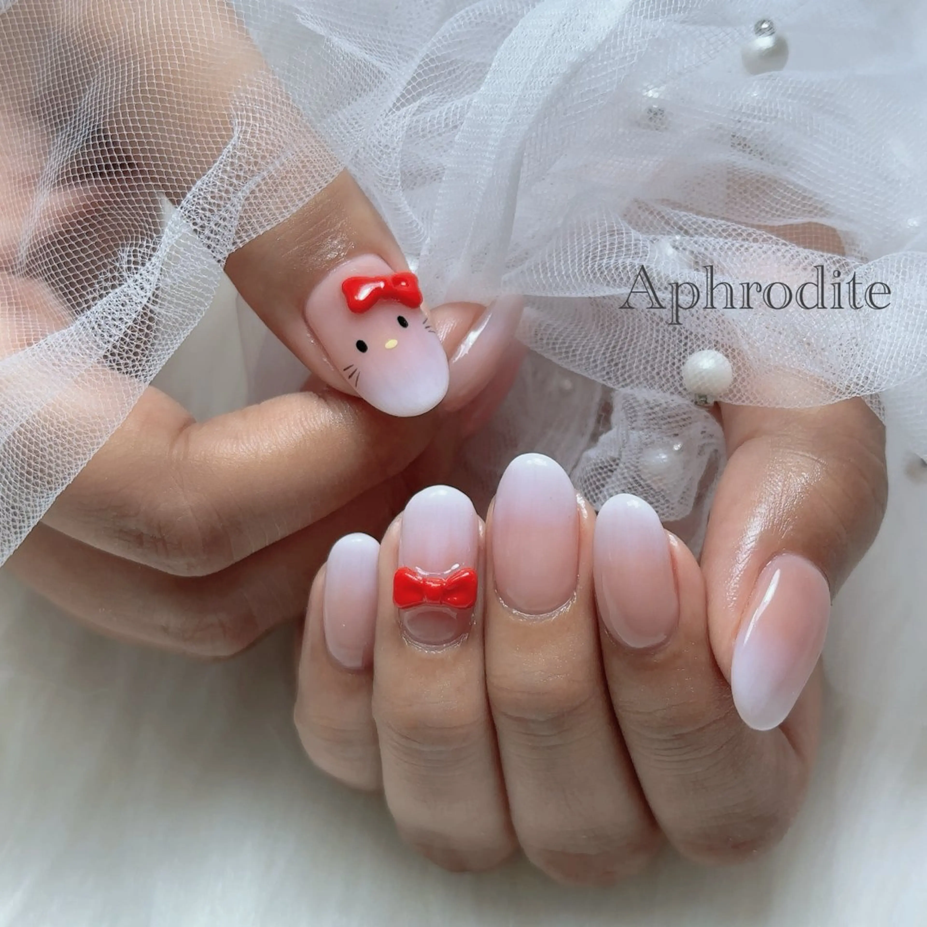 ネイル Aphrodite パラジェル認定サロンのネイルデザイン