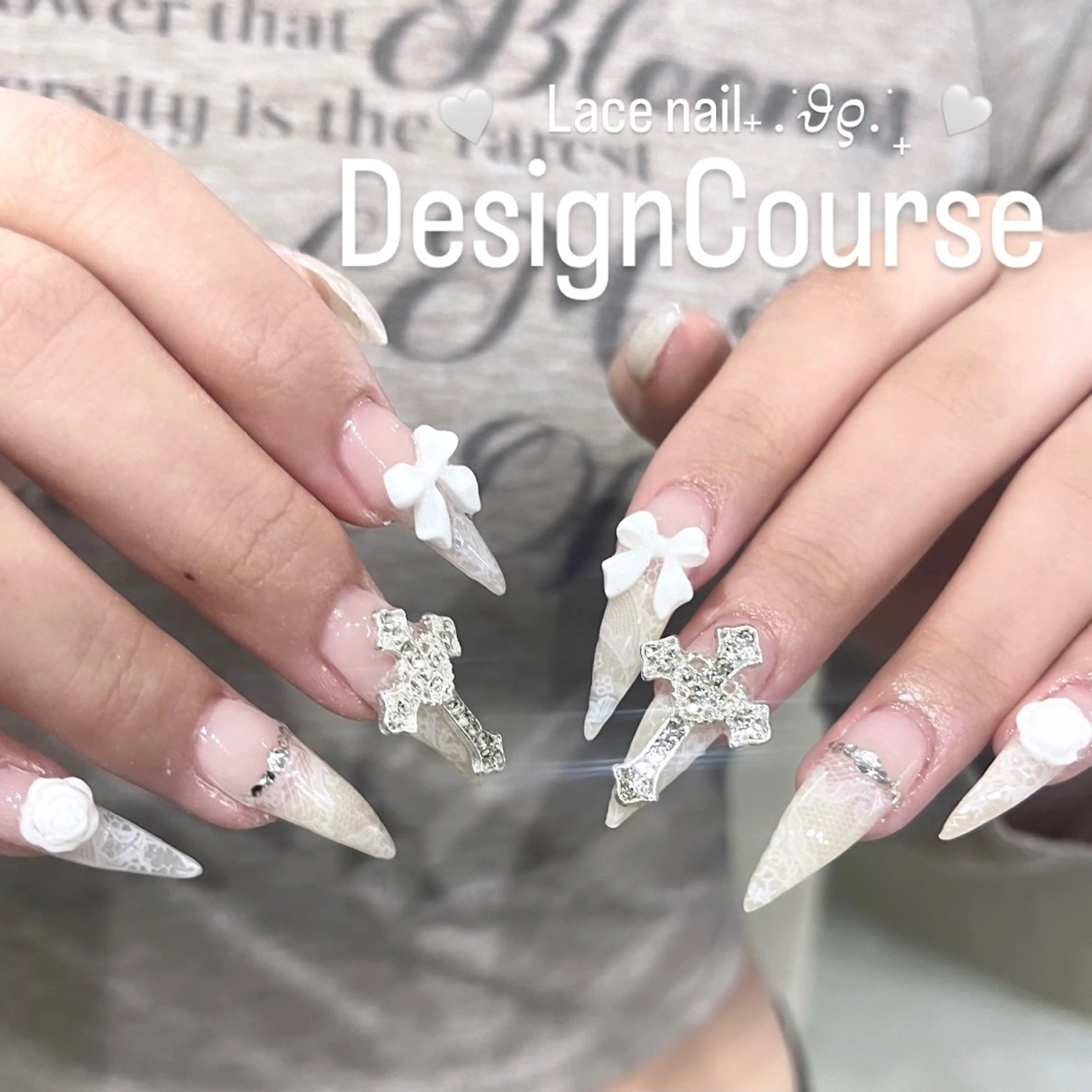 ネイル ハンドネイル 🧁fein. nana🩵のネイルデザイン