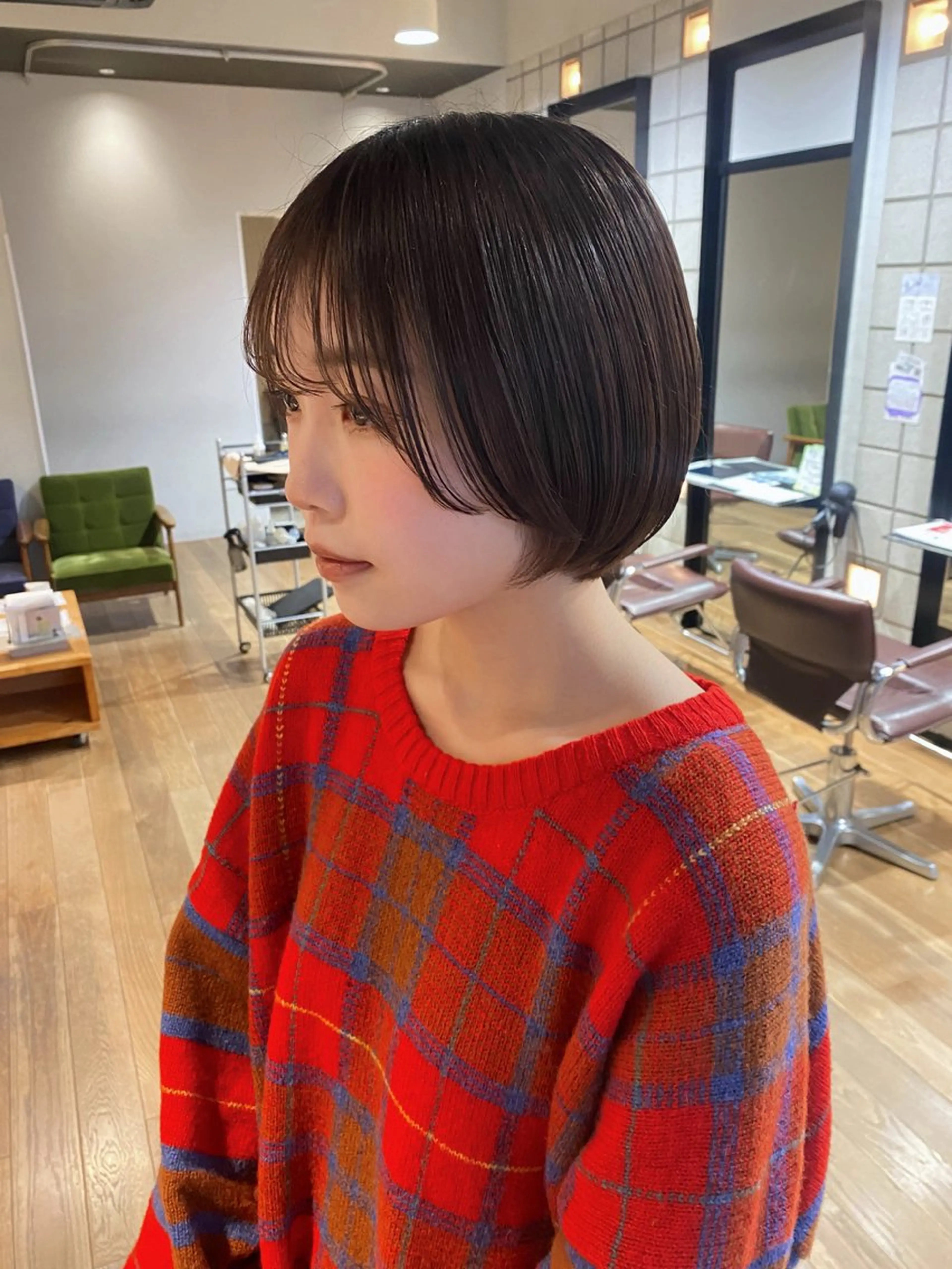 ショート カット 塩澤 榛奈のヘアスタイル
