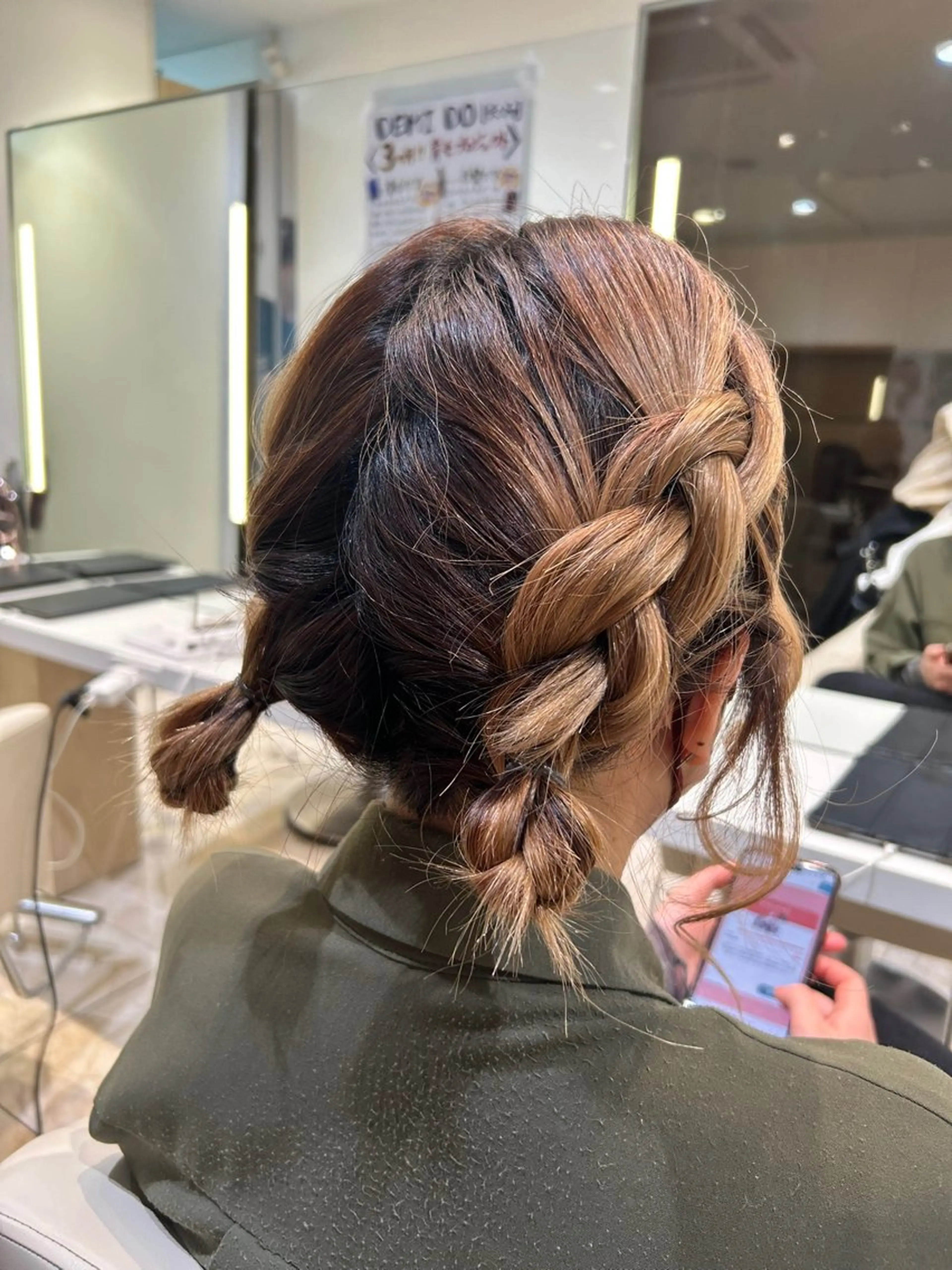 ミディアム ヘアアレンジ ヘアセット はるか/透明感暗髪 /ヘアアレンジ🤍のヘアスタイル