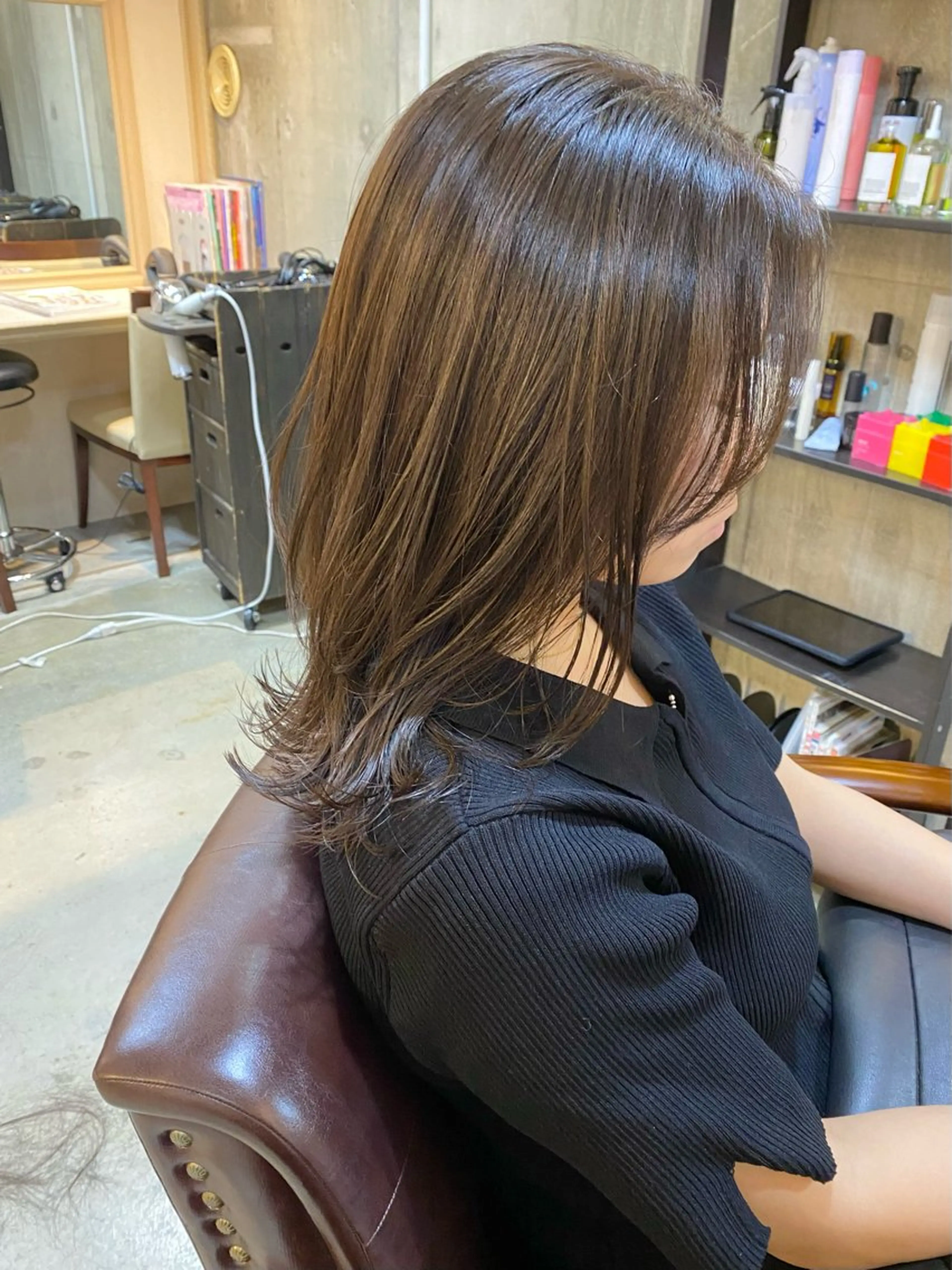 セミロング カラー レイヤーカット カット ヘアカラー トリートメント レイヤーカット/ 根本瑠実のヘアスタイル