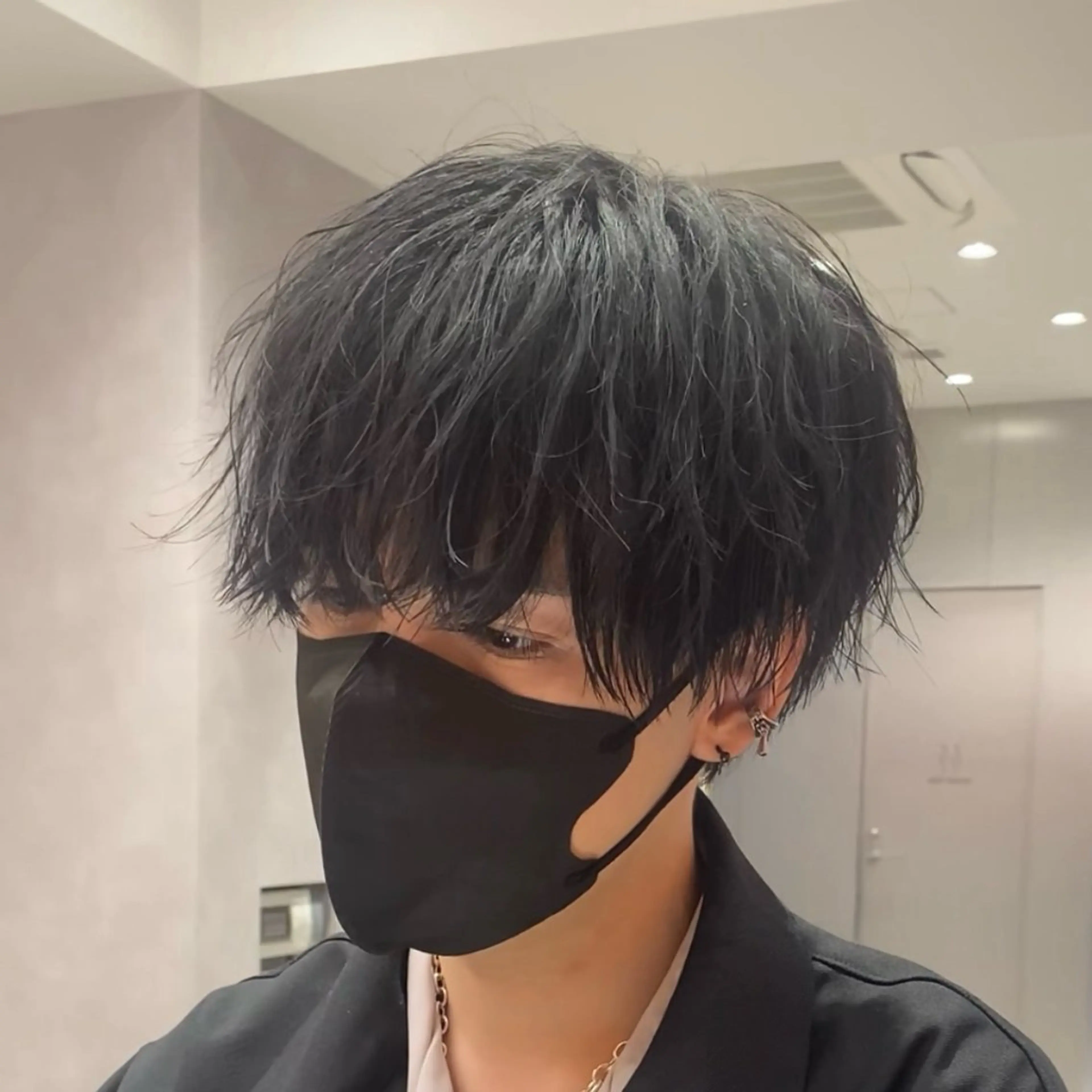 ショート カット パーマ 毛流れセンターパート /パーマ/モリオのヘアスタイル