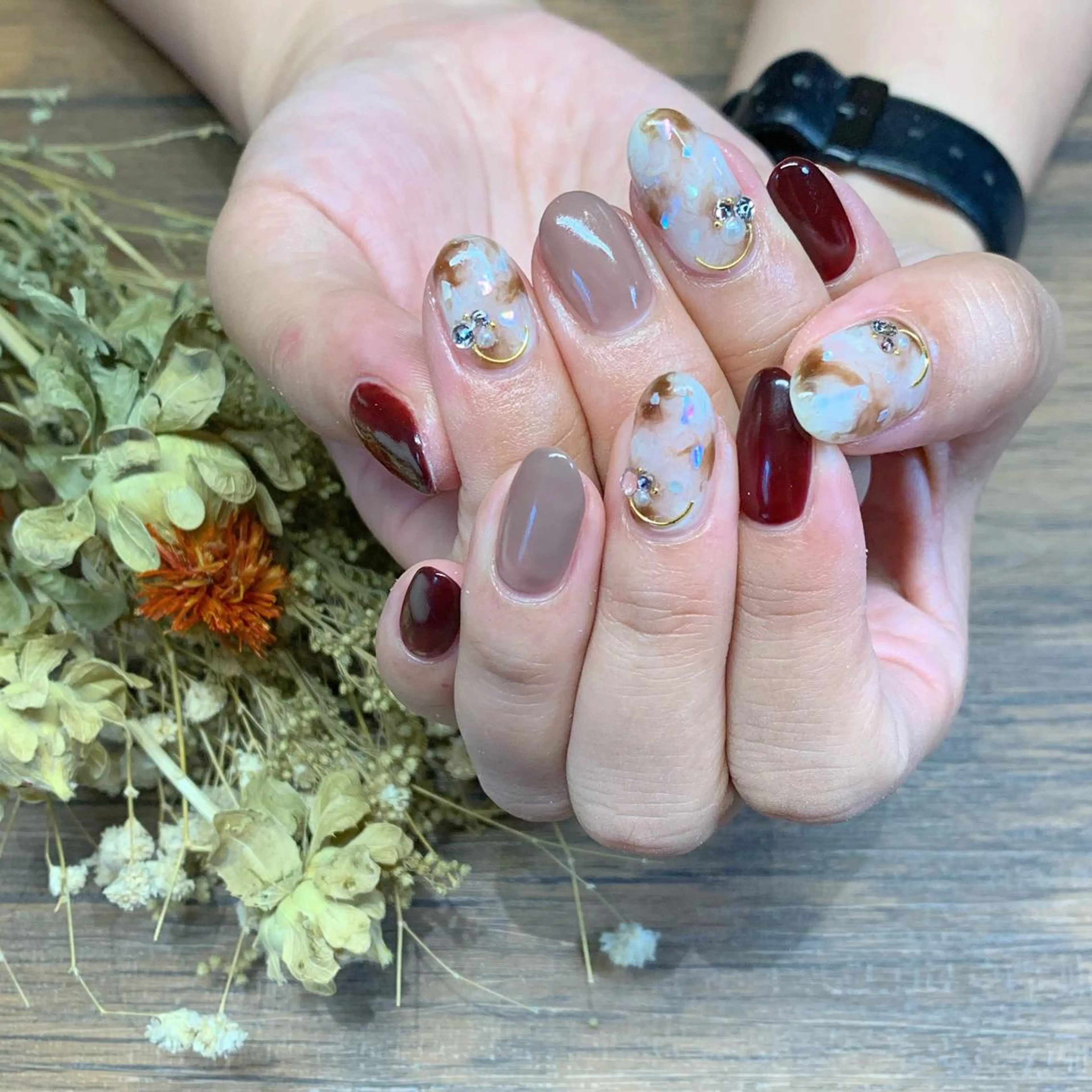 ネイル 🪞KAPE NAIL 🪞のネイルデザイン